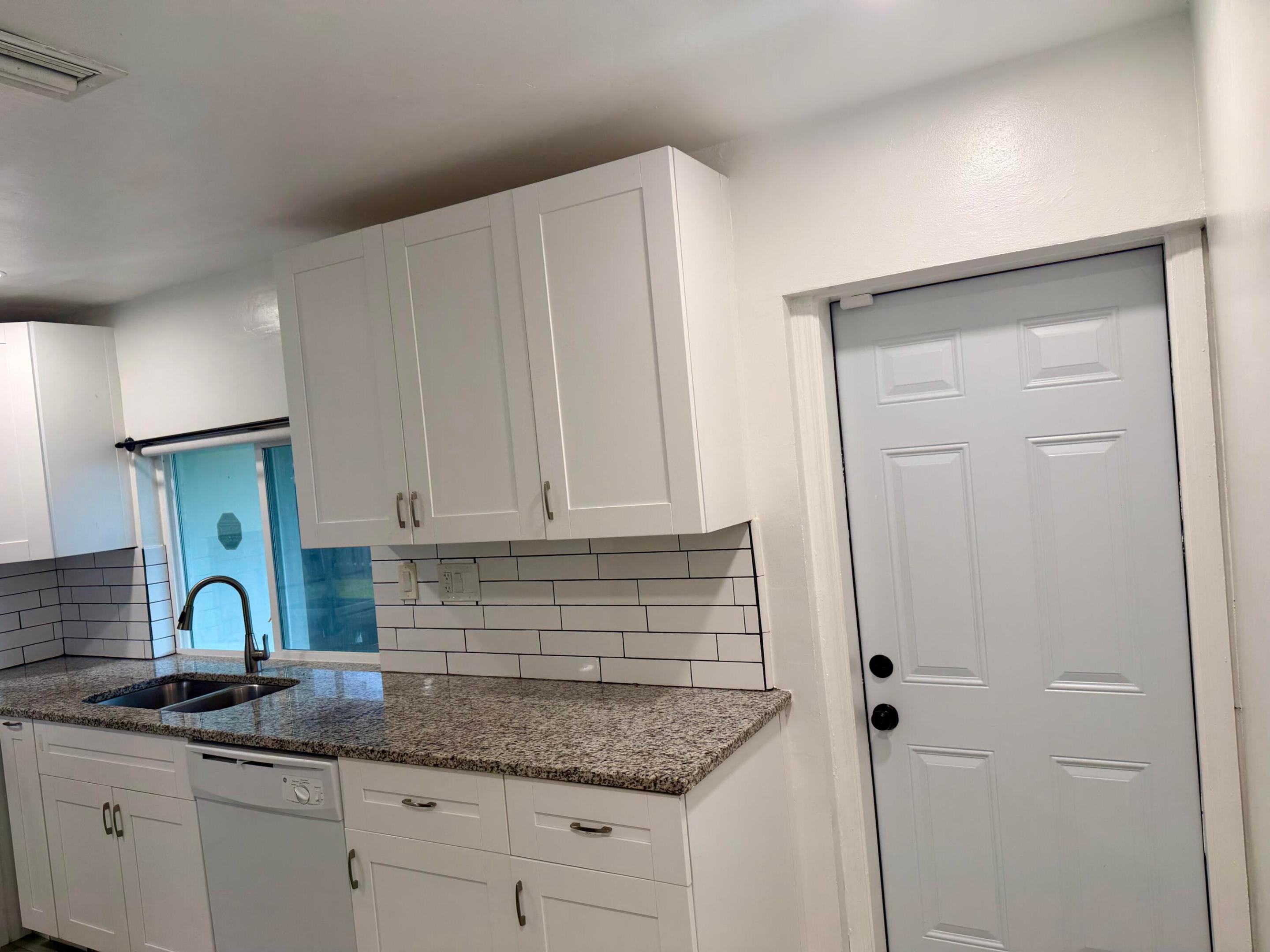 8361 NW 27th, Sunrise FL 33322
