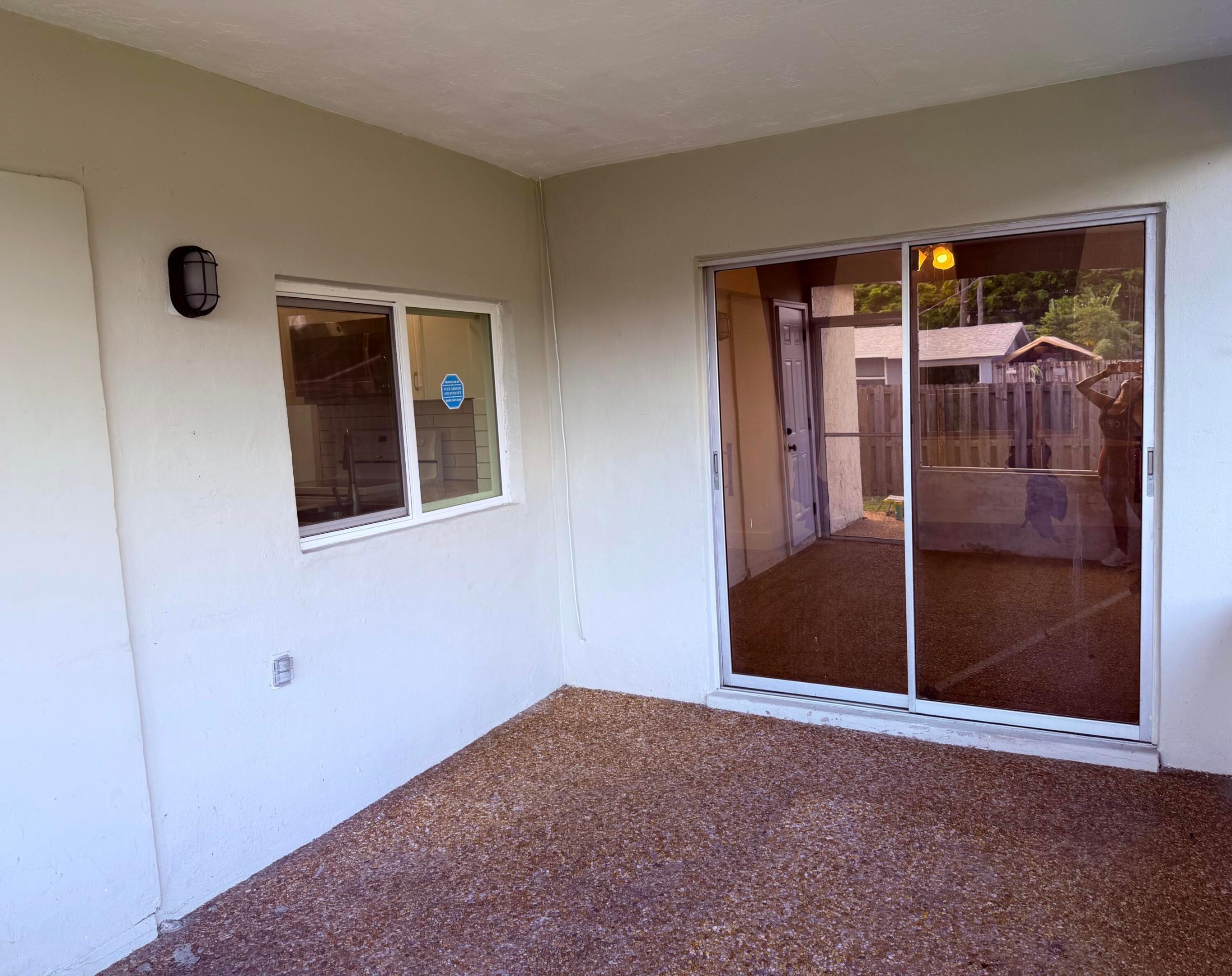 8361 NW 27th, Sunrise FL 33322