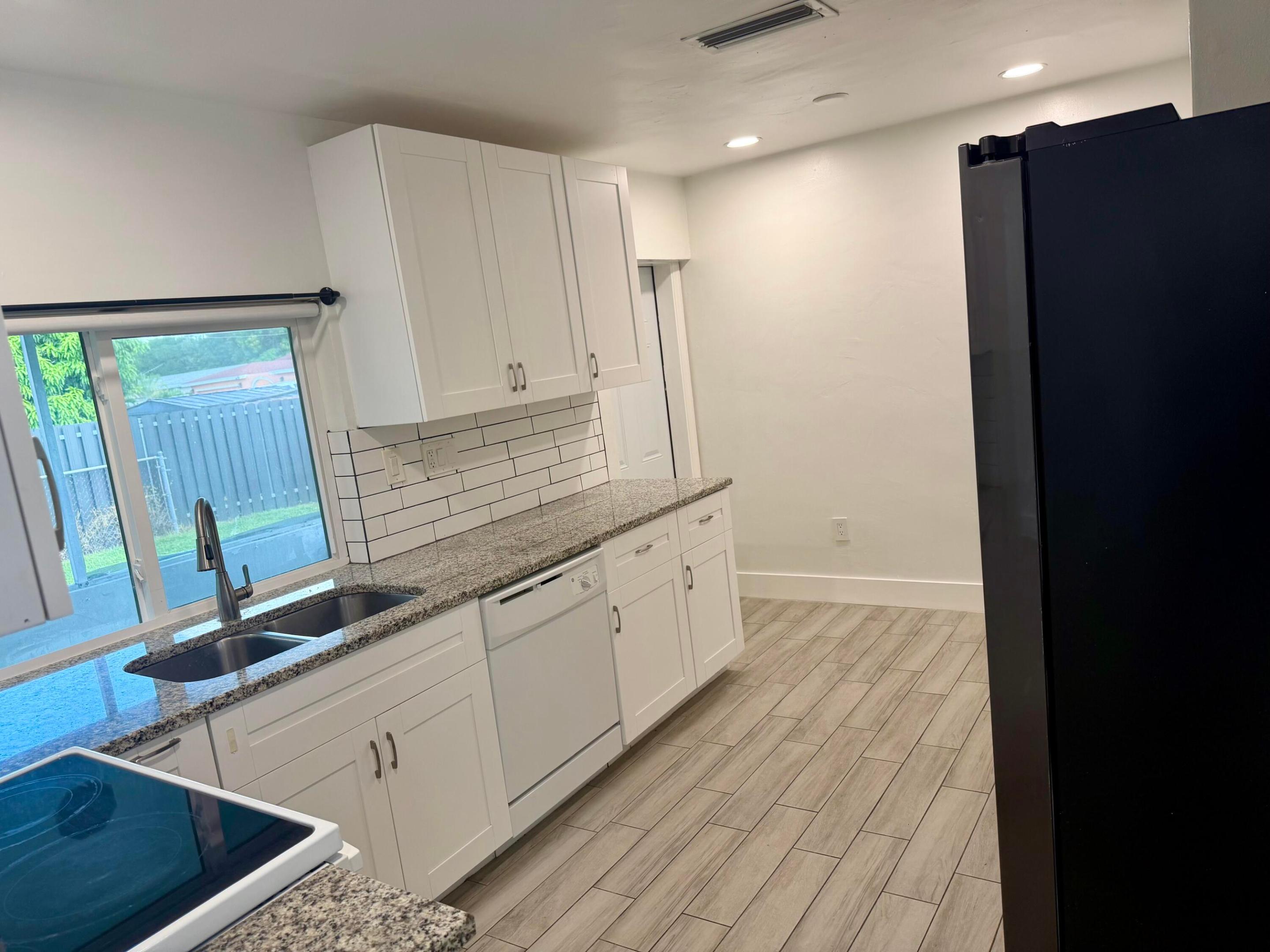 8361 NW 27th, Sunrise FL 33322