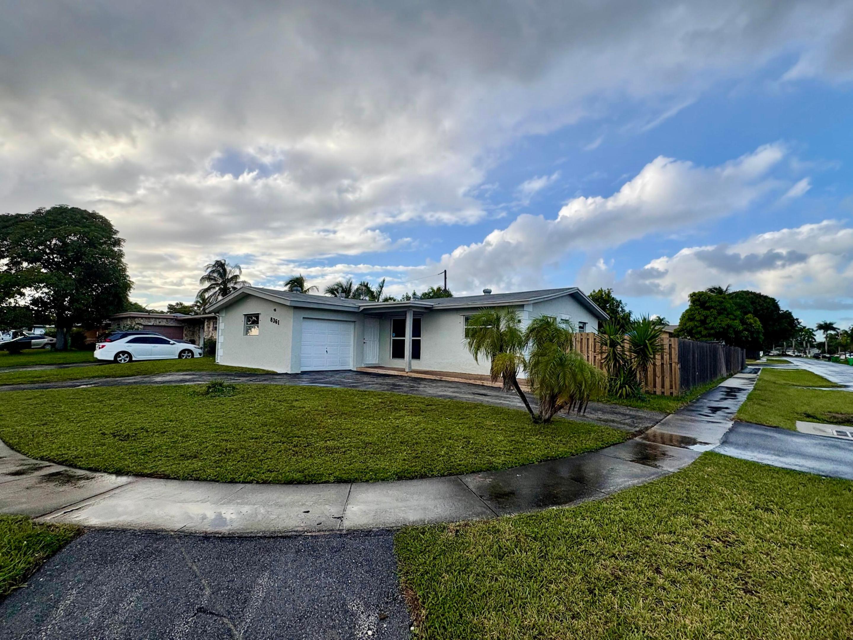 8361 NW 27th, Sunrise FL 33322
