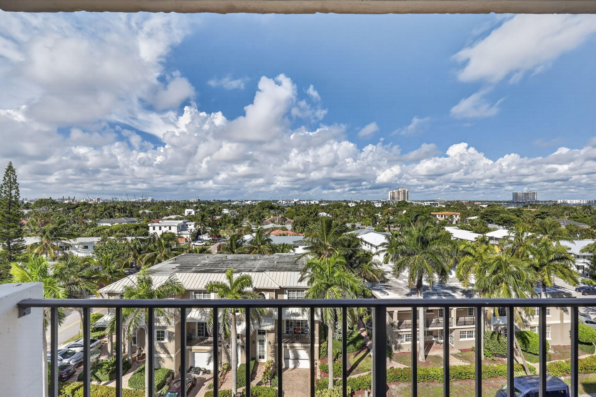 145 S OCEAN #719, Palm Beach Shores FL 33404