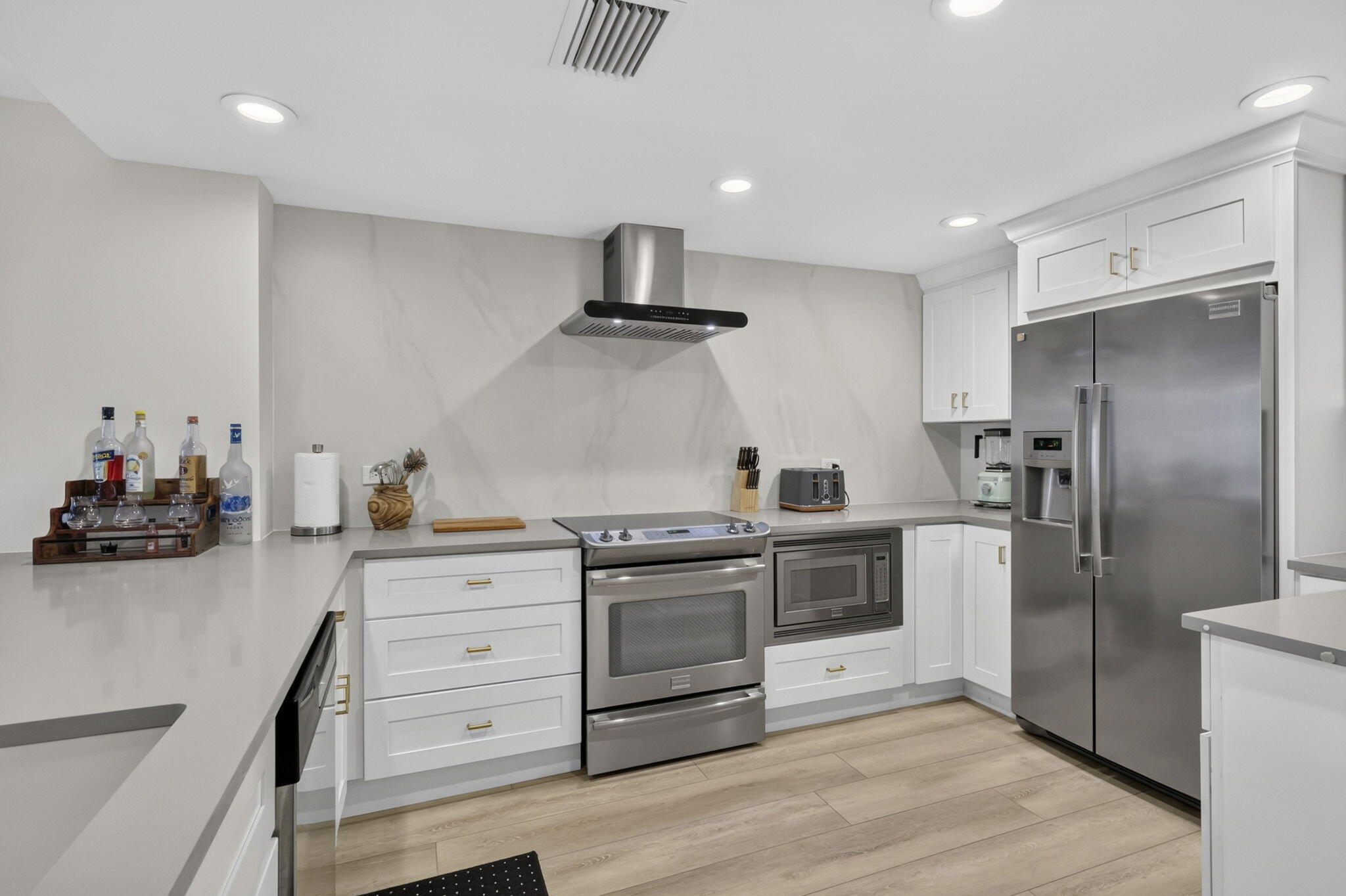 145 S OCEAN #719, Palm Beach Shores FL 33404
