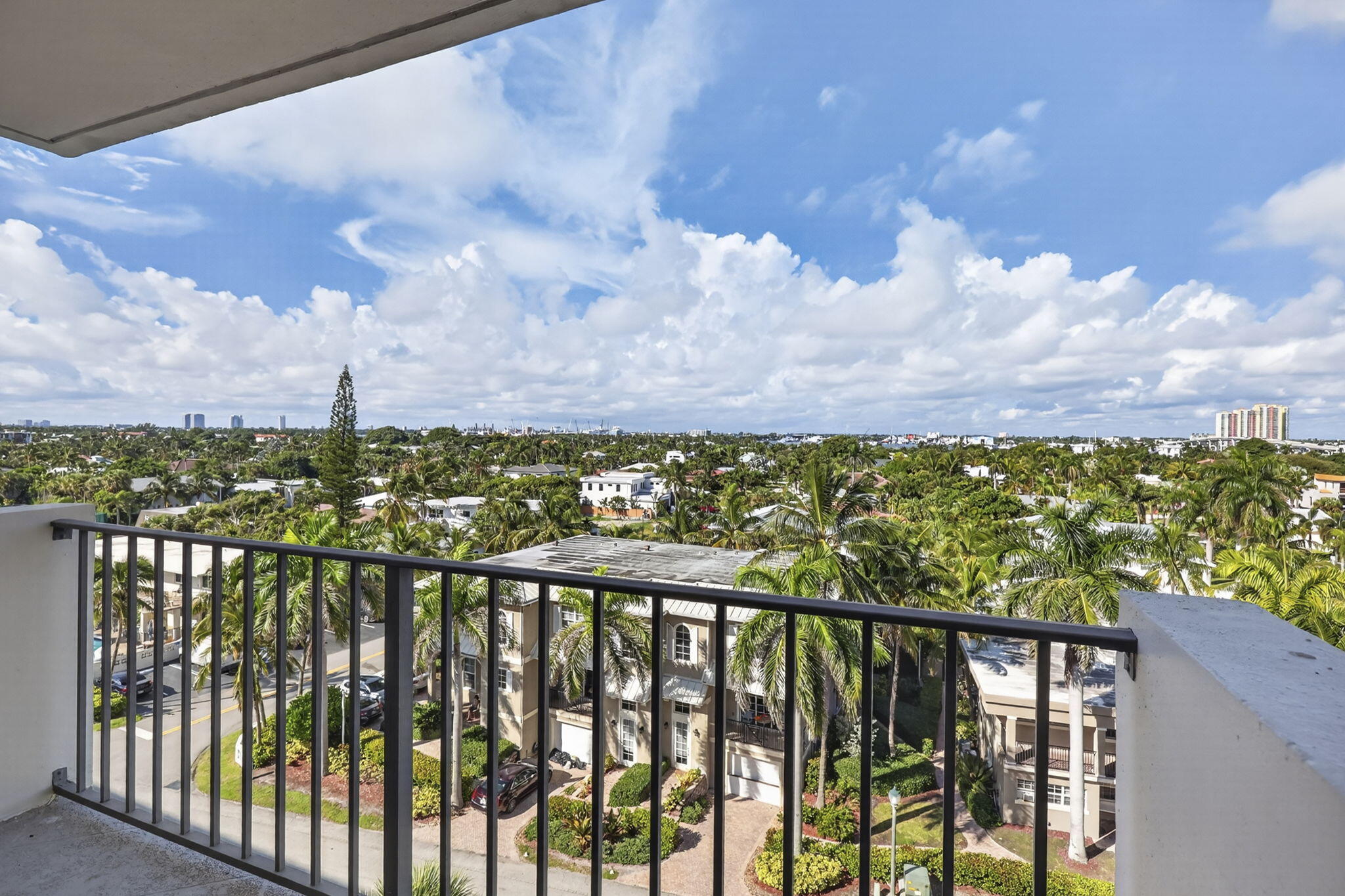 145 S OCEAN #719, Palm Beach Shores FL 33404