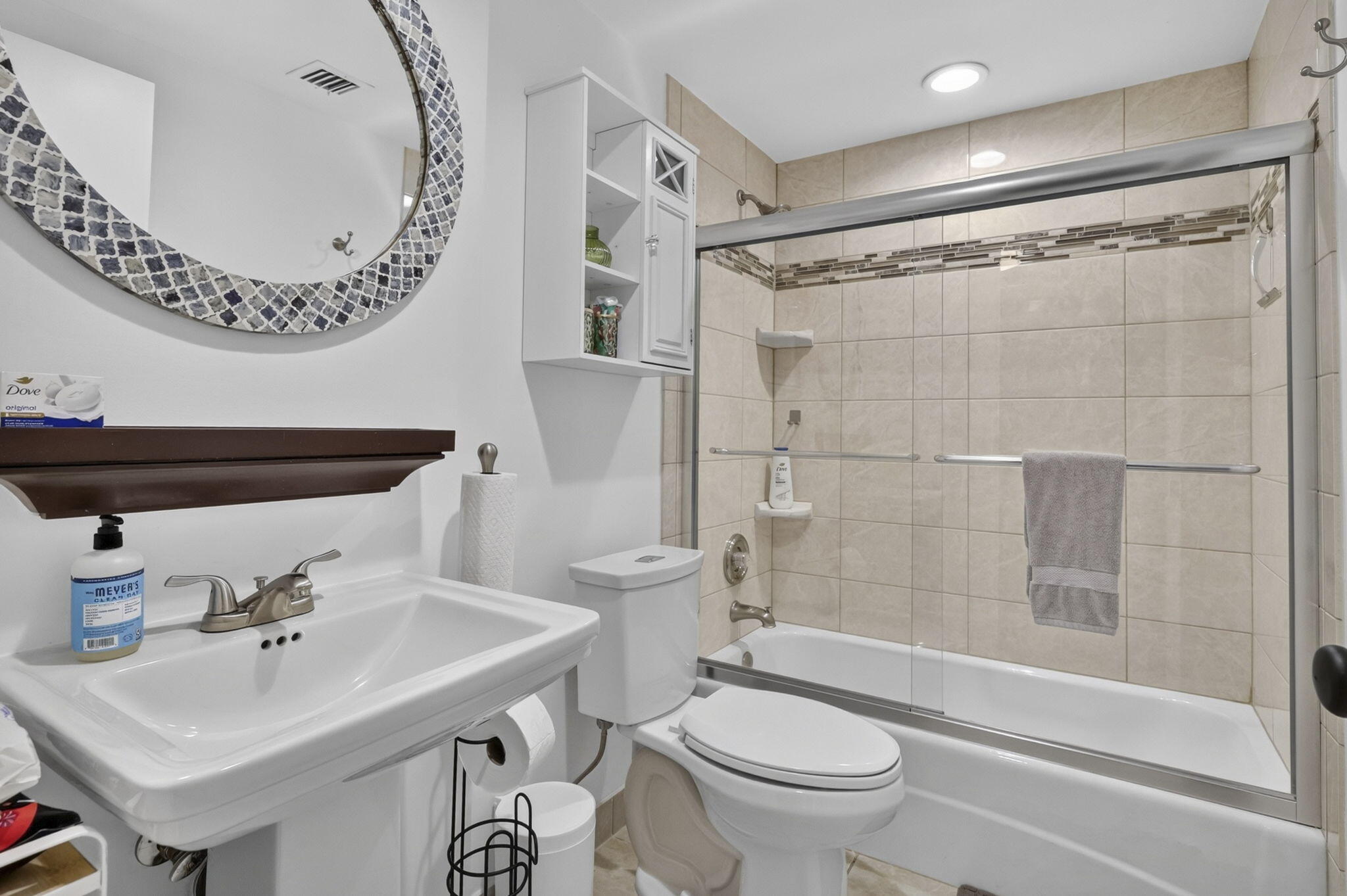 145 S OCEAN #719, Palm Beach Shores FL 33404