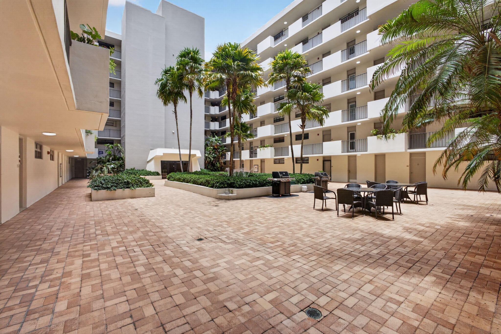 145 S OCEAN #719, Palm Beach Shores FL 33404