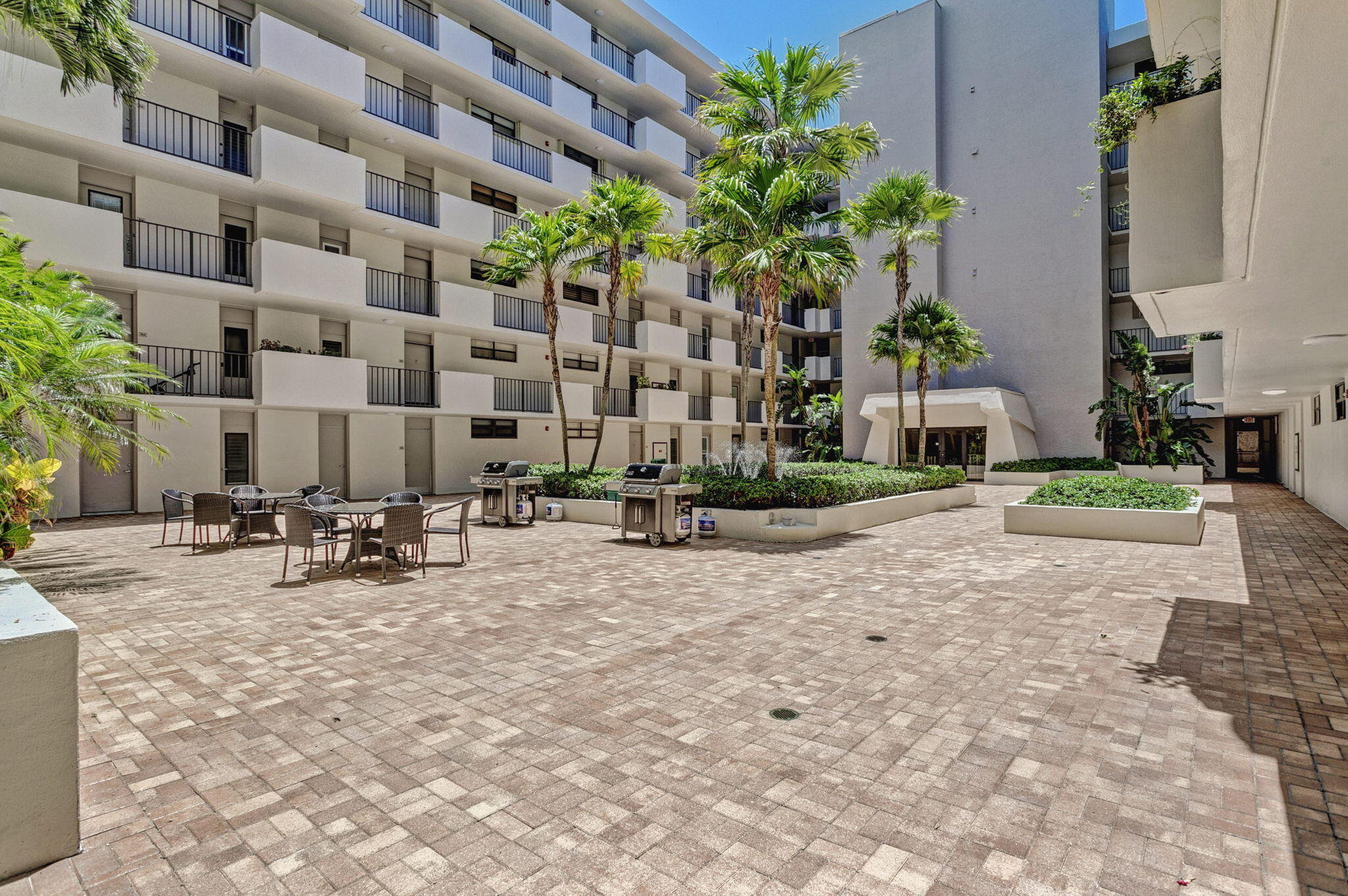 145 S OCEAN #719, Palm Beach Shores FL 33404