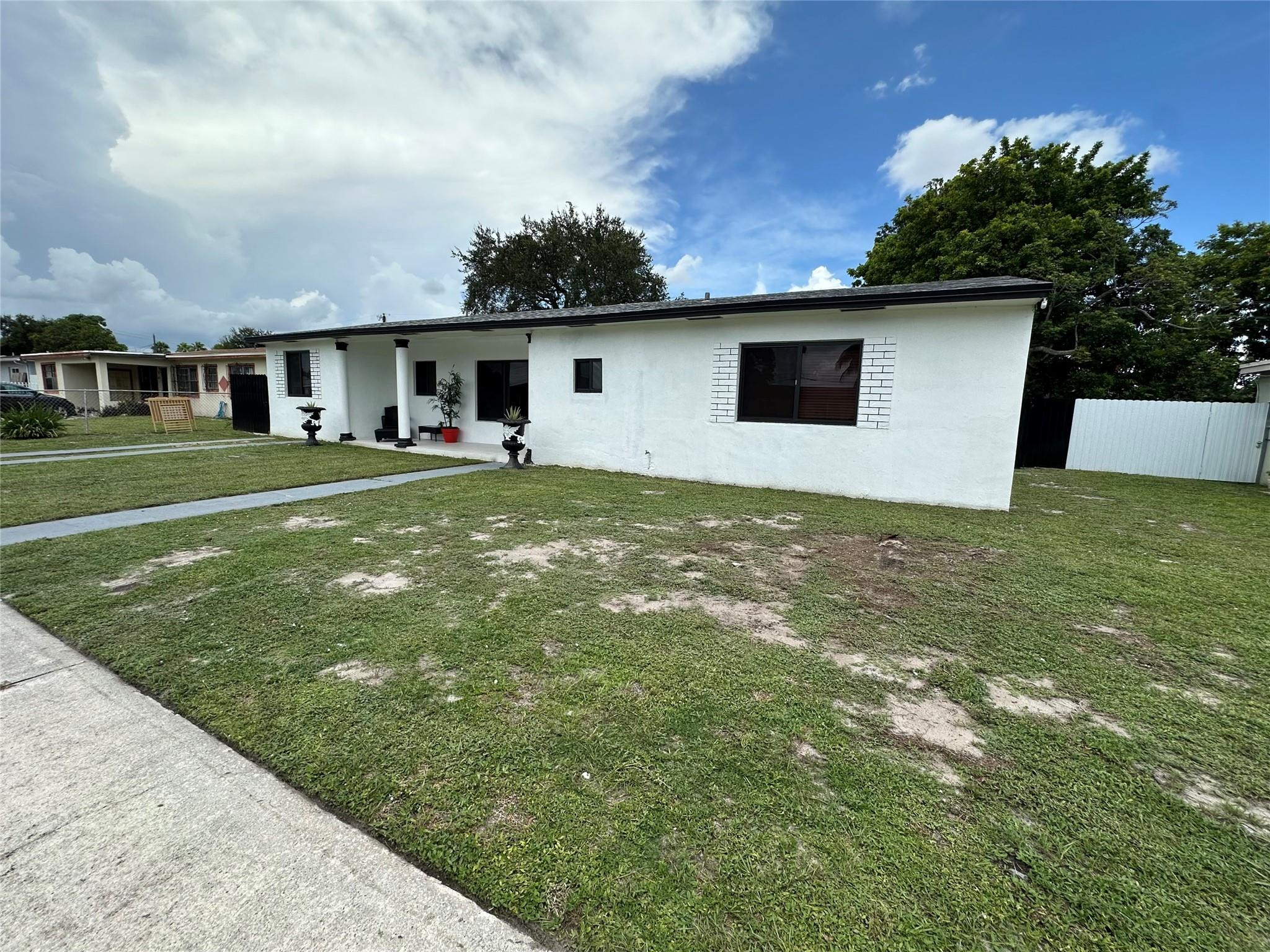 3041 NW 185TH, Miami Gardens FL 33056