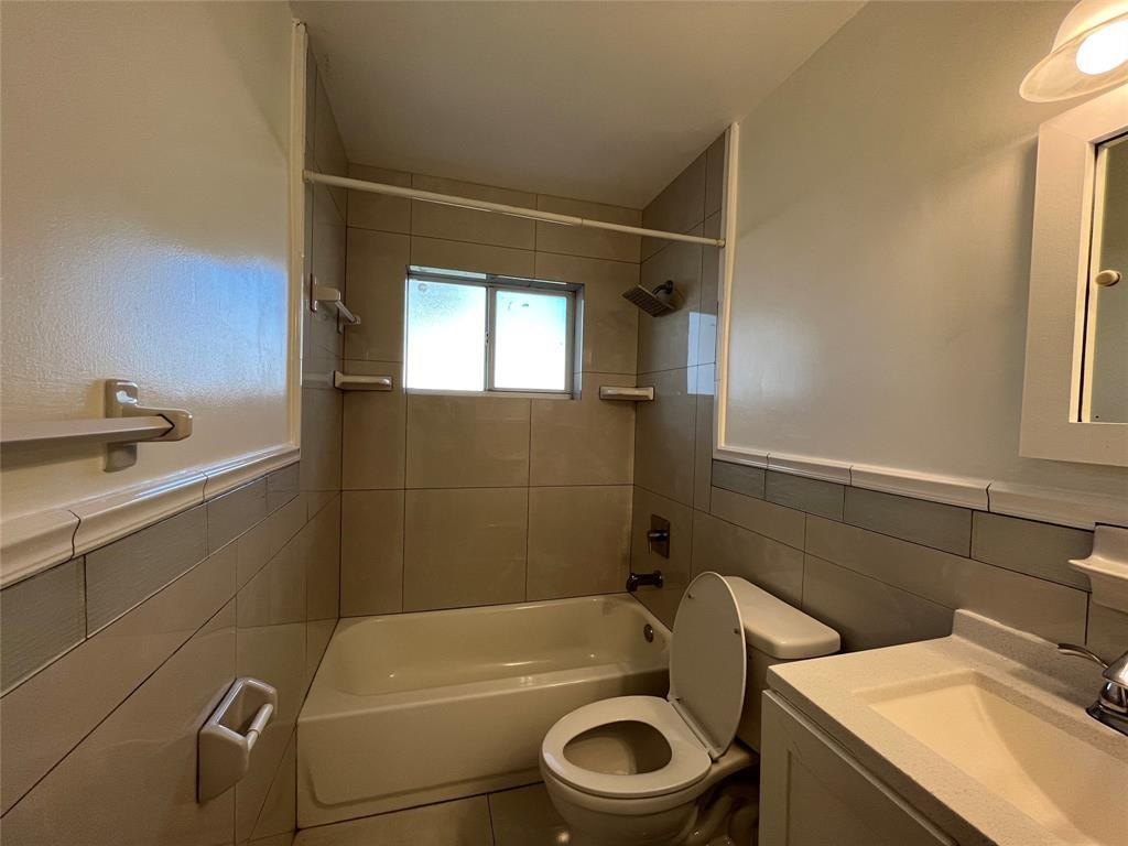 18811 NW 29TH, Miami Gardens FL 33056