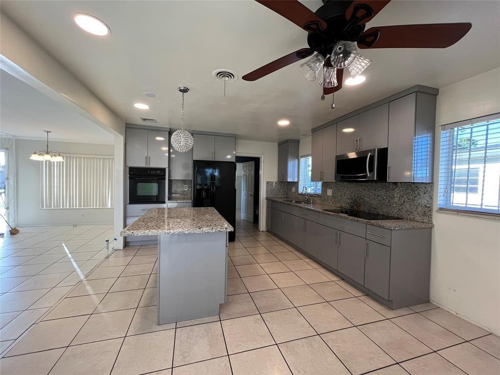 18811 NW 29TH, Miami Gardens FL 33056