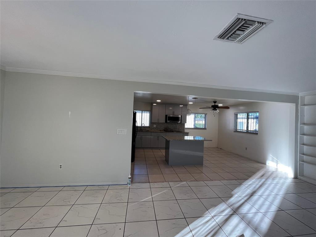 18811 NW 29TH, Miami Gardens FL 33056