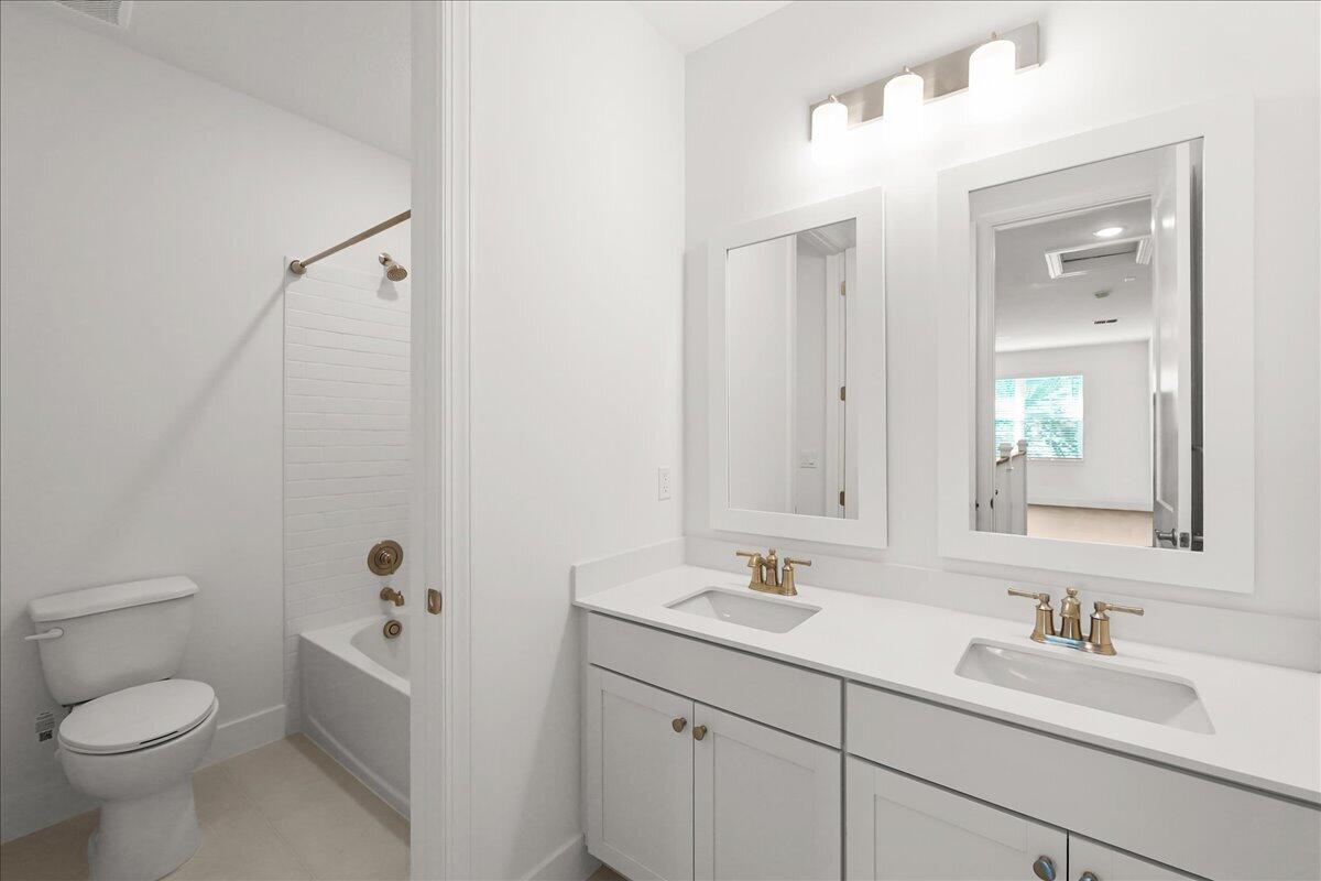 146 Parkside, Royal Palm Beach FL 33414