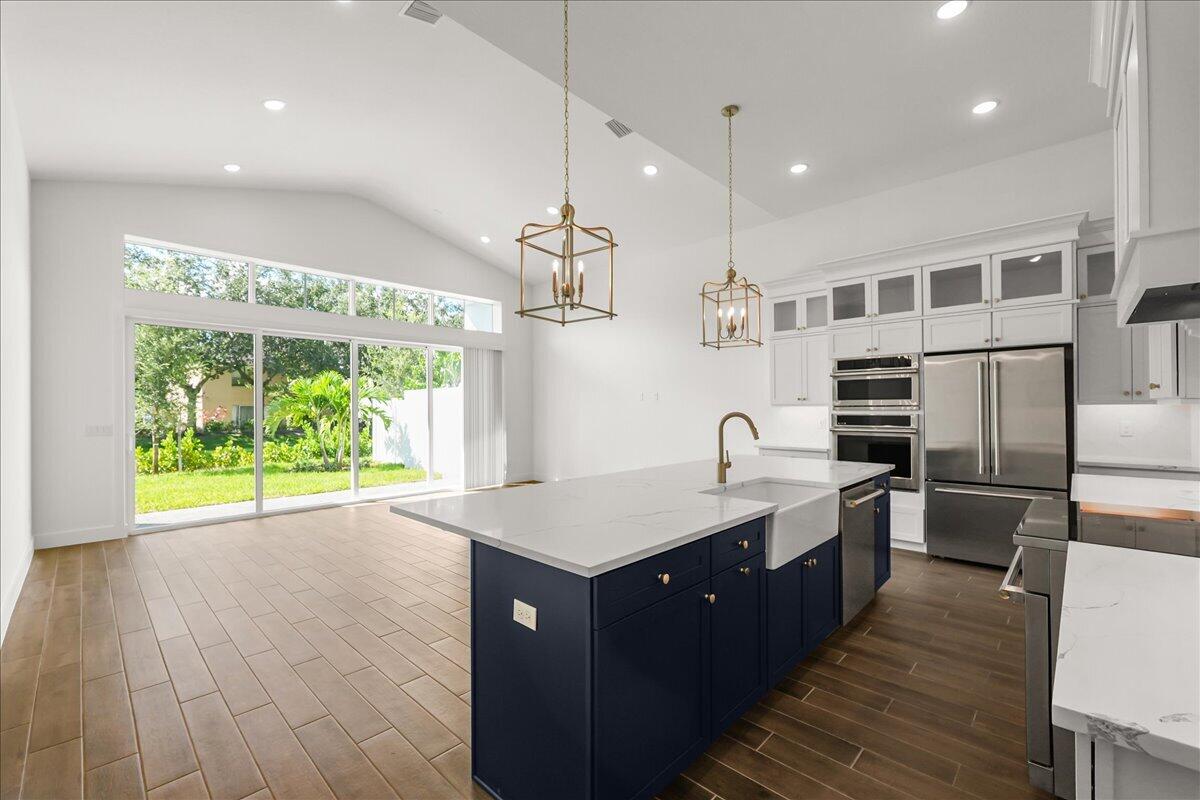 146 Parkside, Royal Palm Beach FL 33414