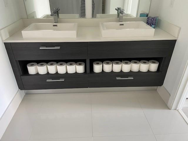 45 SW 9th #3509, Miami FL 33130