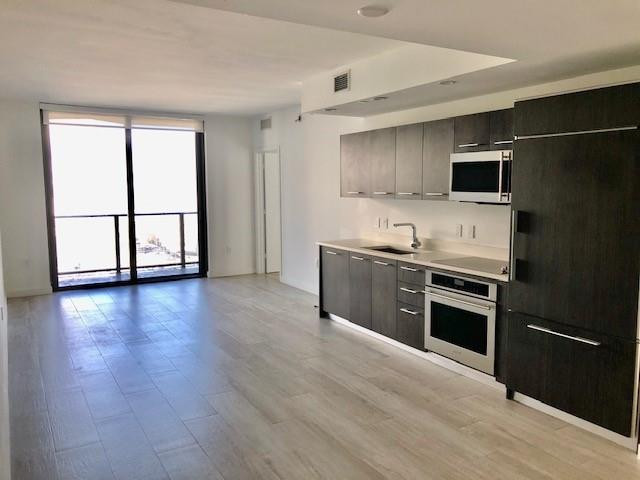 45 SW 9th #3509, Miami FL 33130
