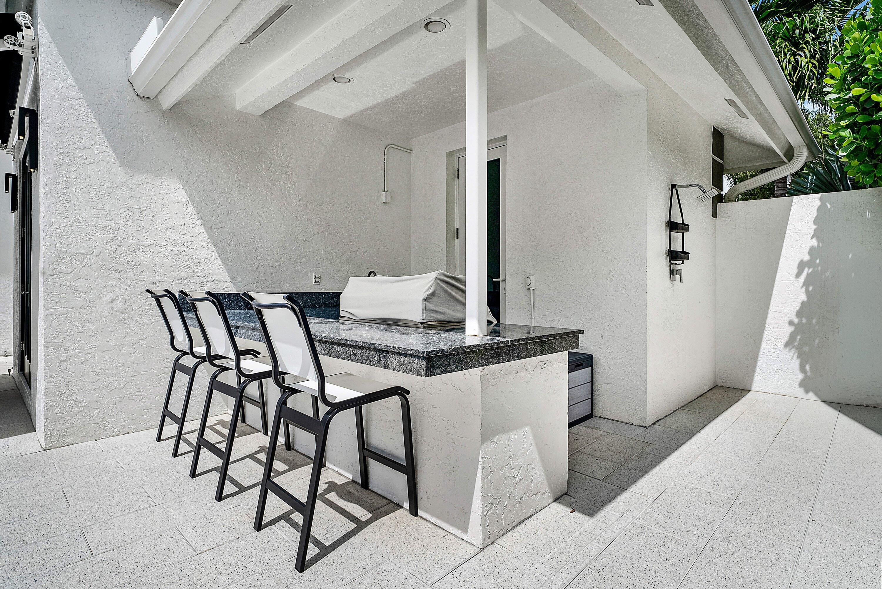 3760 NW 52ND, Boca Raton FL 33496