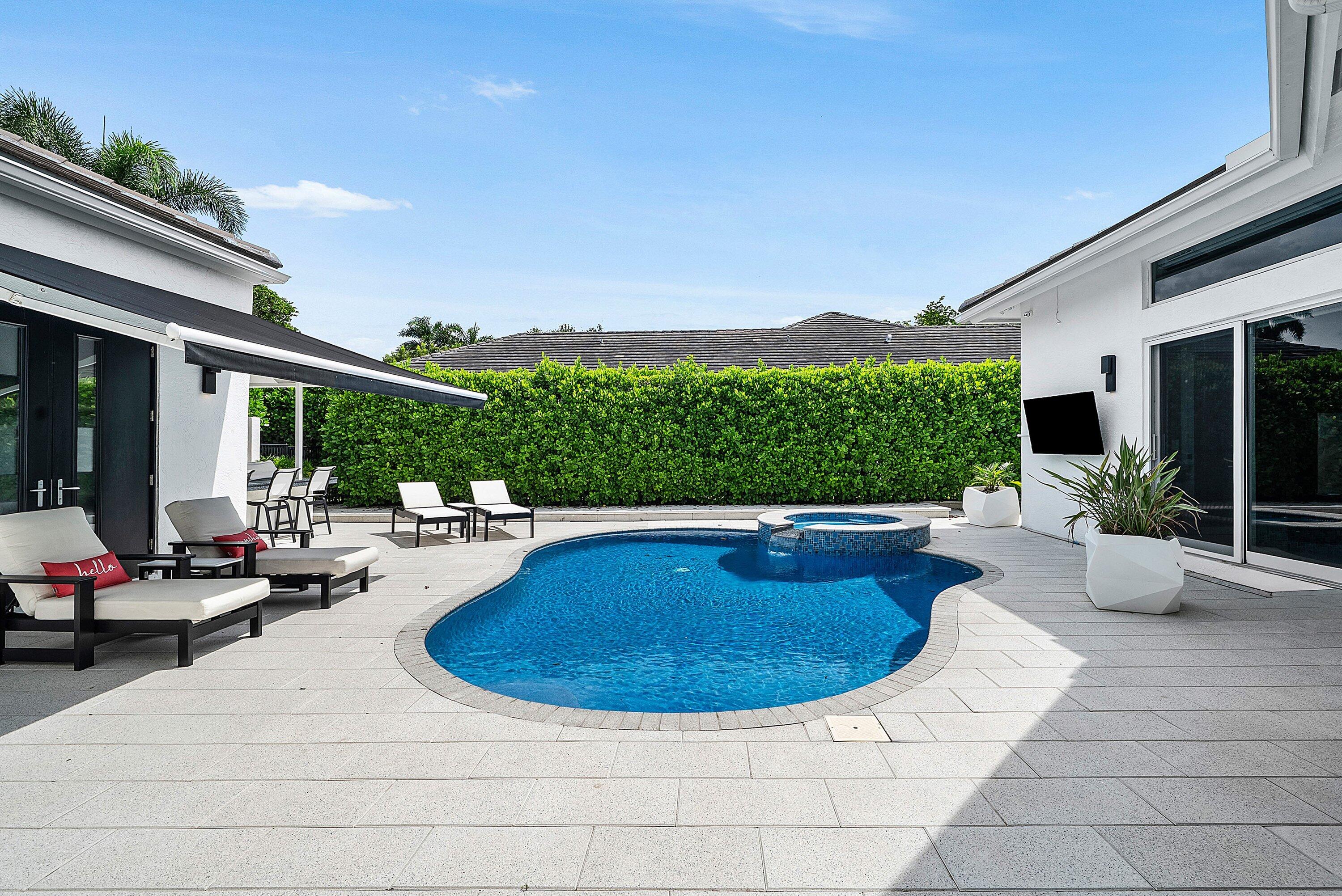 3760 NW 52ND, Boca Raton FL 33496