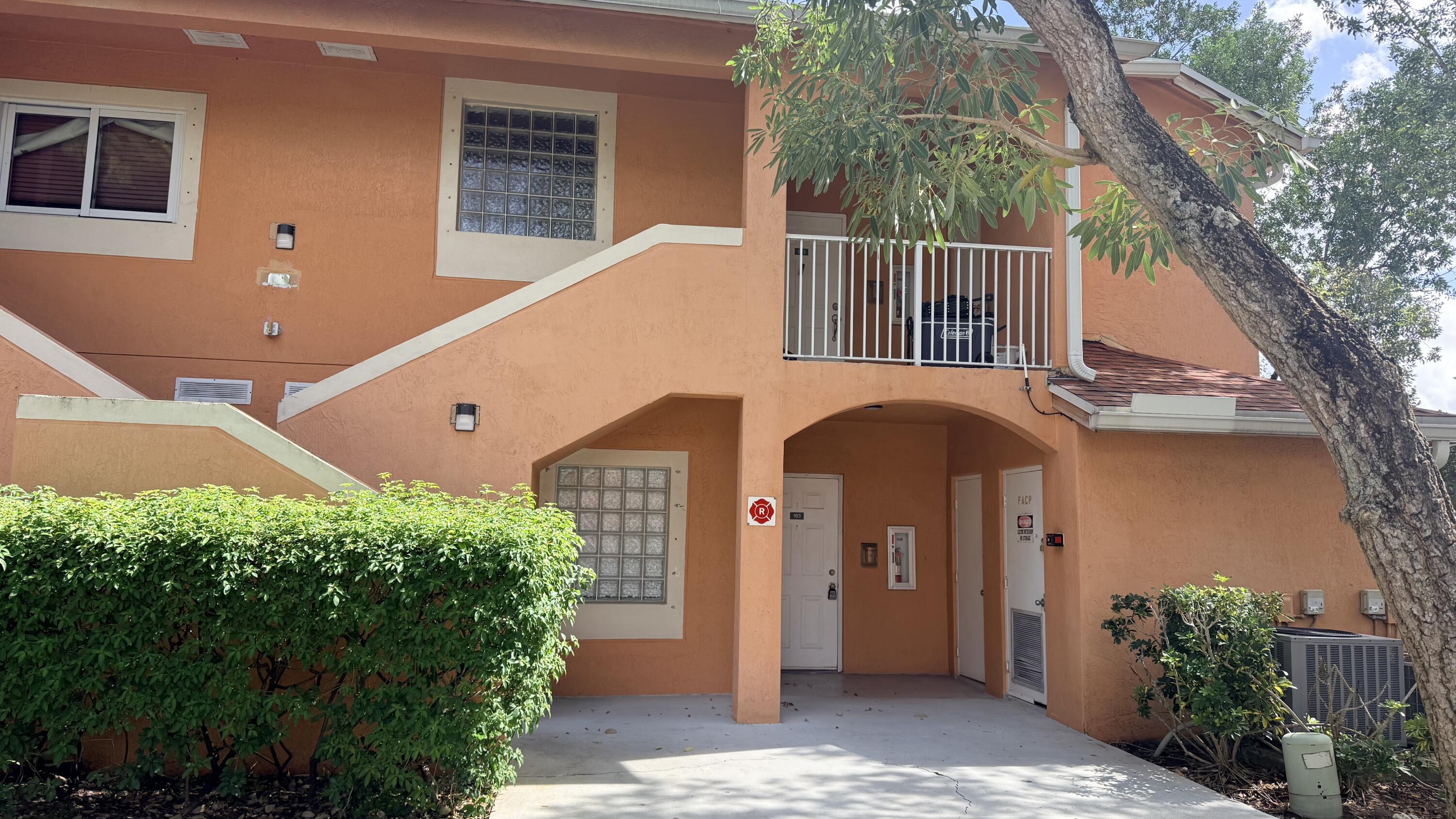6944 SW 39TH #B103, Davie FL 33314