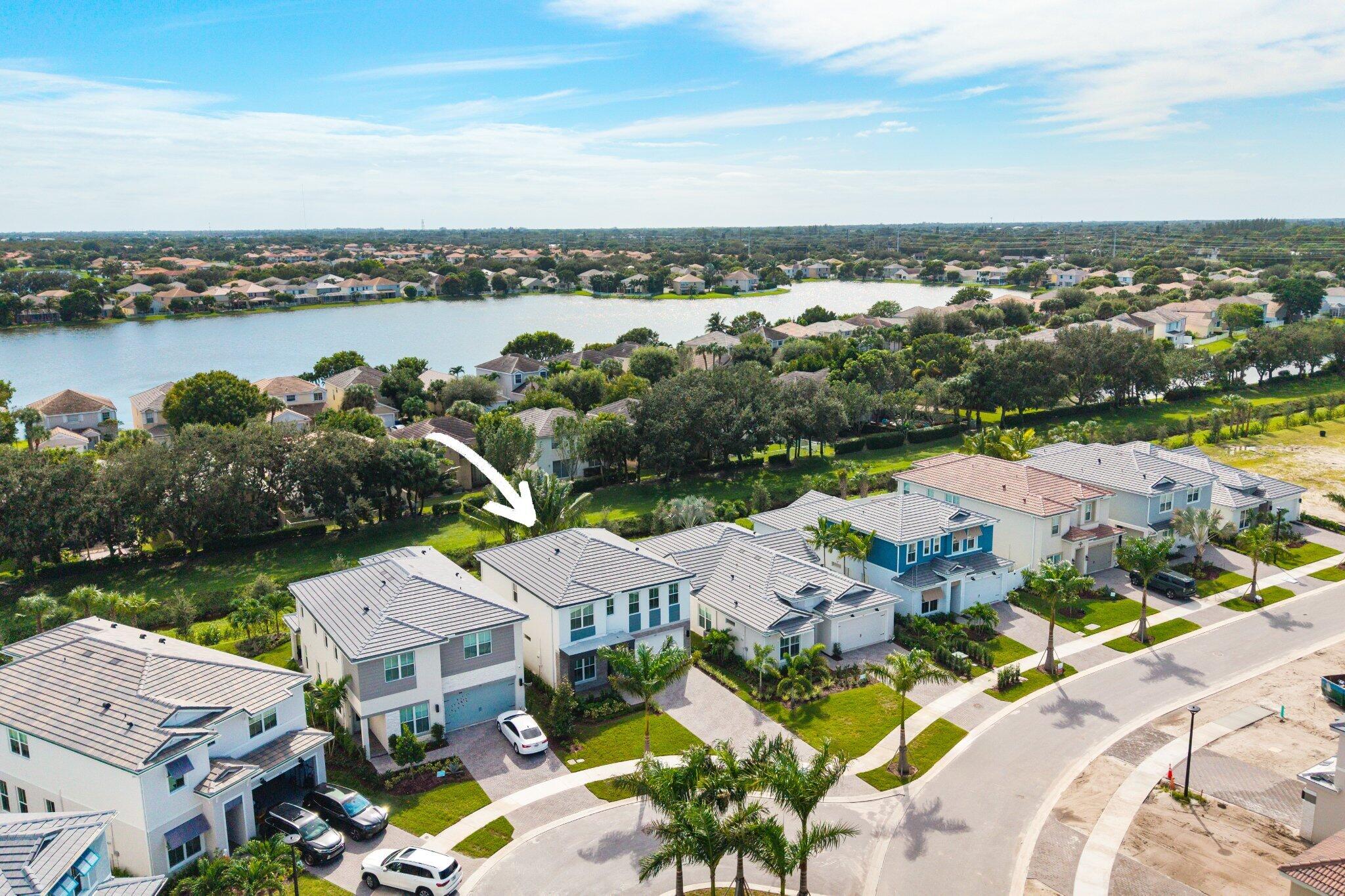 138 Parkside, Royal Palm Beach FL 33414