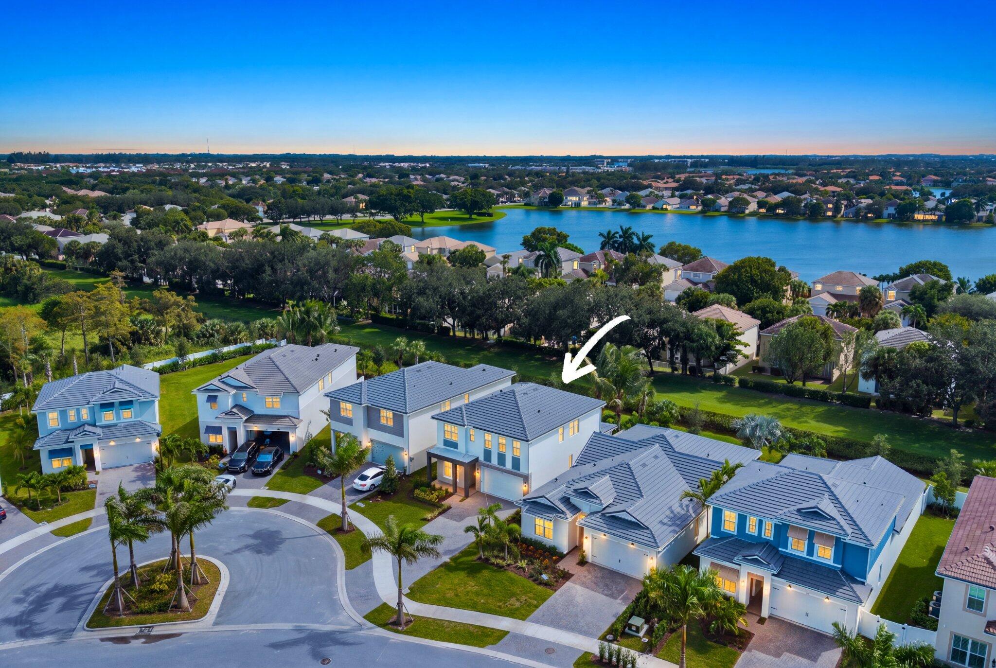 138 Parkside, Royal Palm Beach FL 33414