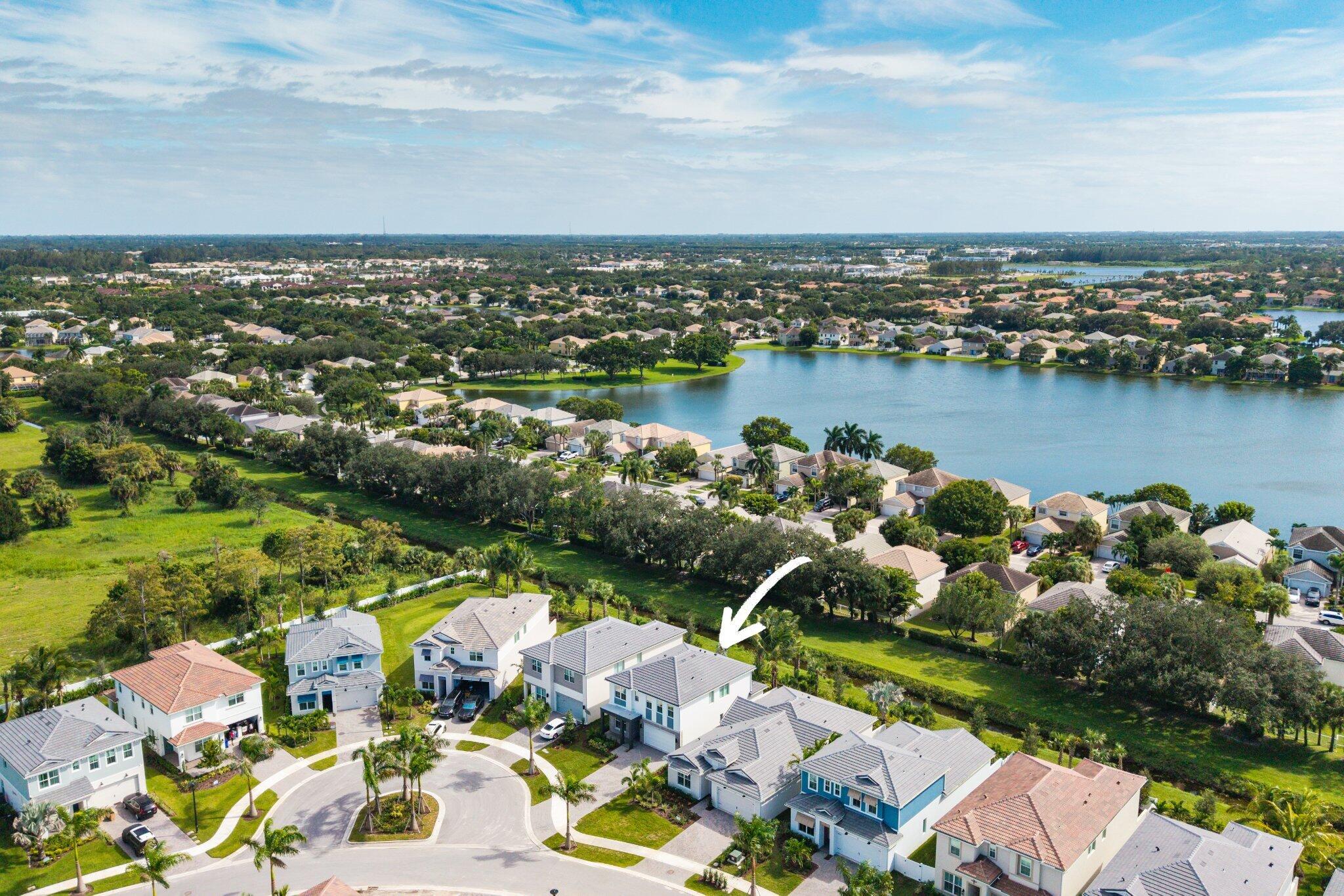 138 Parkside, Royal Palm Beach FL 33414
