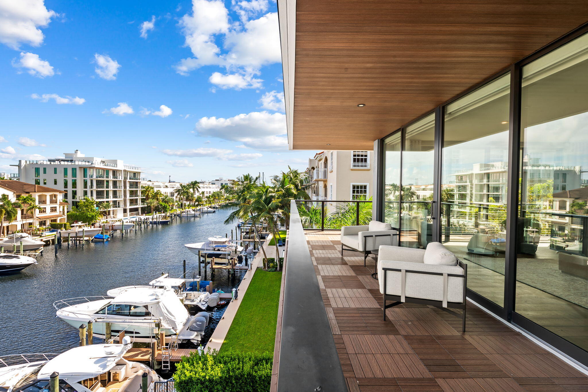 124 HENDRICKS #PH401, Fort Lauderdale FL 33301