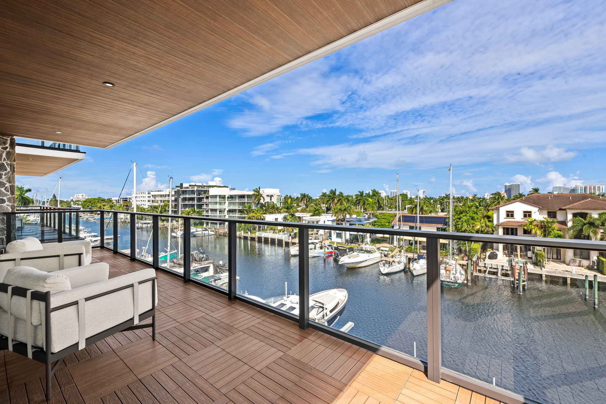 124 HENDRICKS #PH401, Fort Lauderdale FL 33301