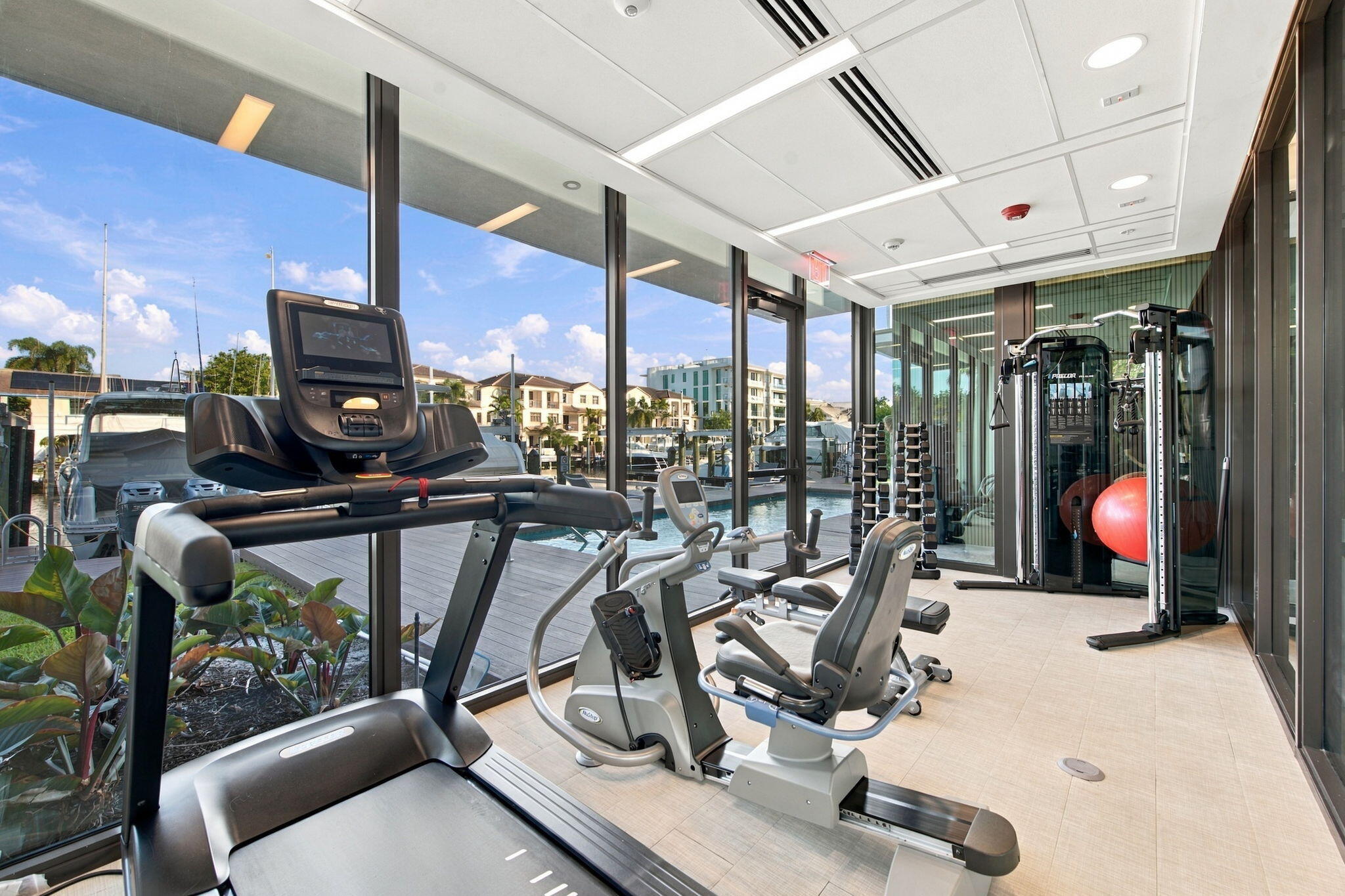 124 HENDRICKS #PH401, Fort Lauderdale FL 33301