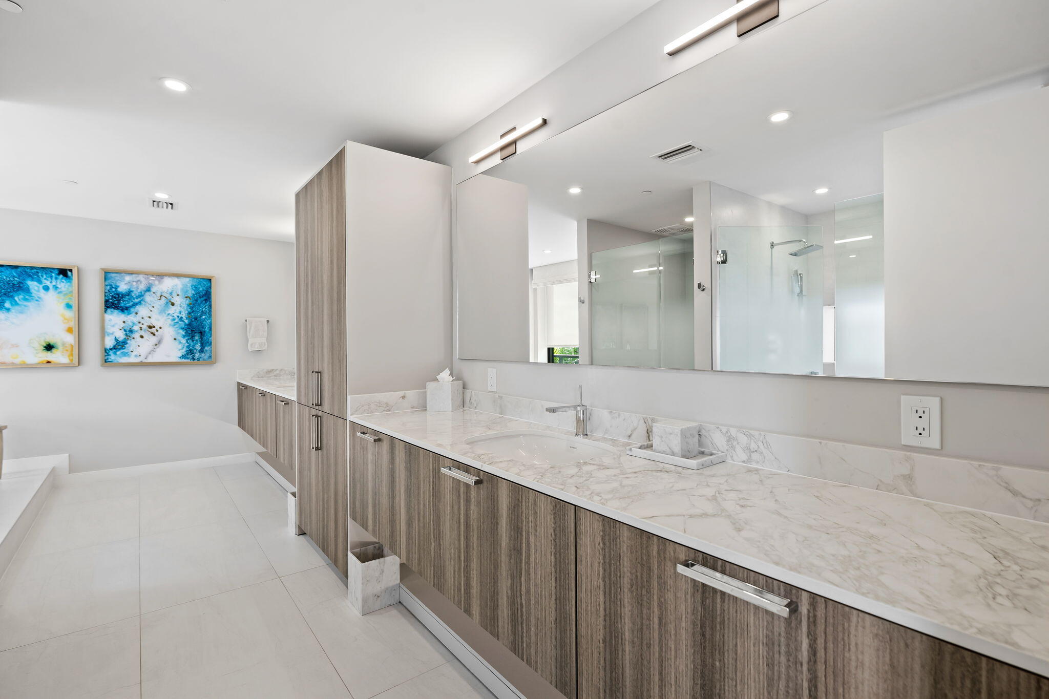 124 HENDRICKS #PH401, Fort Lauderdale FL 33301