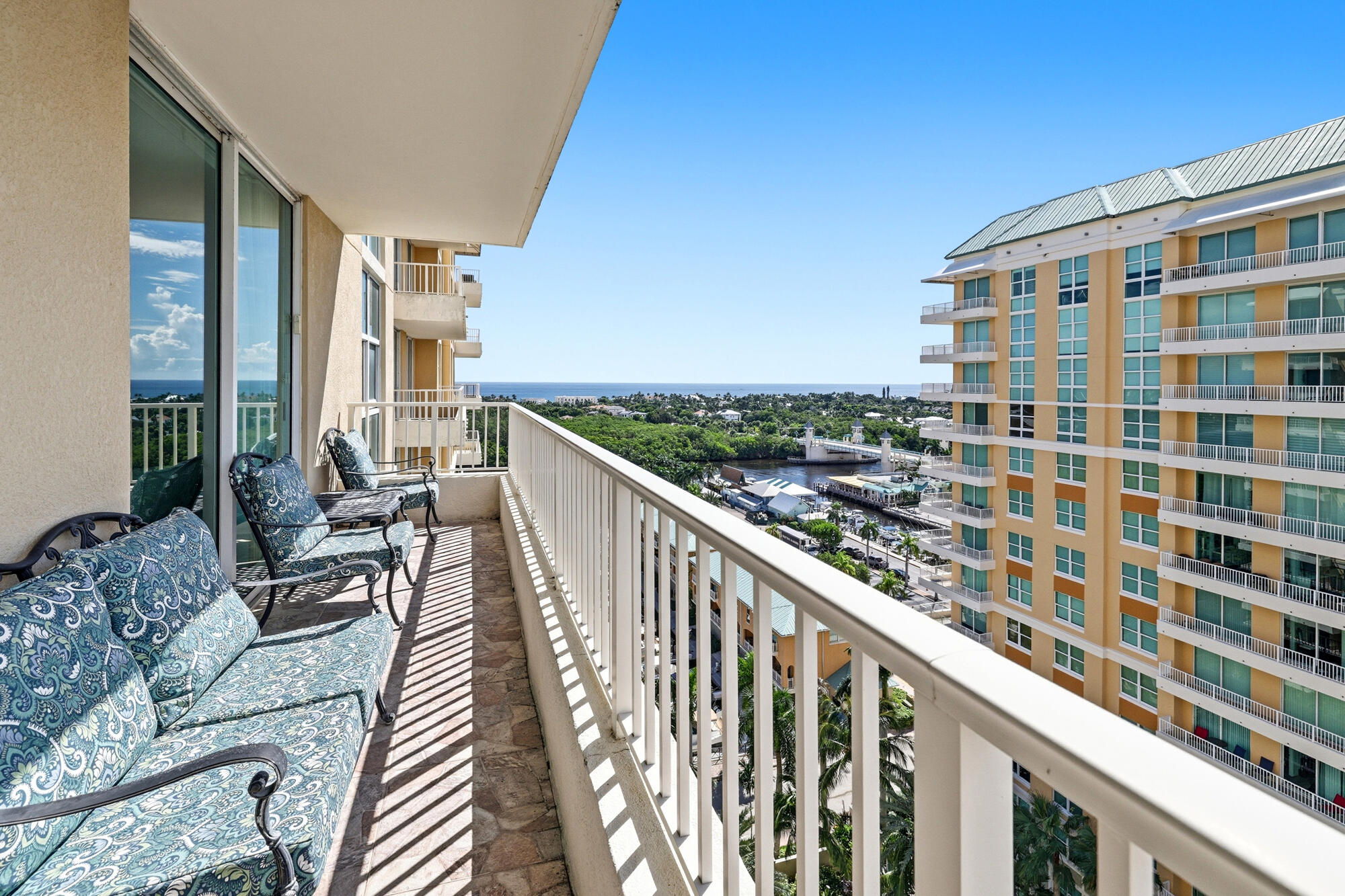 700 E Boynton Beach, Boynton Beach FL 33435