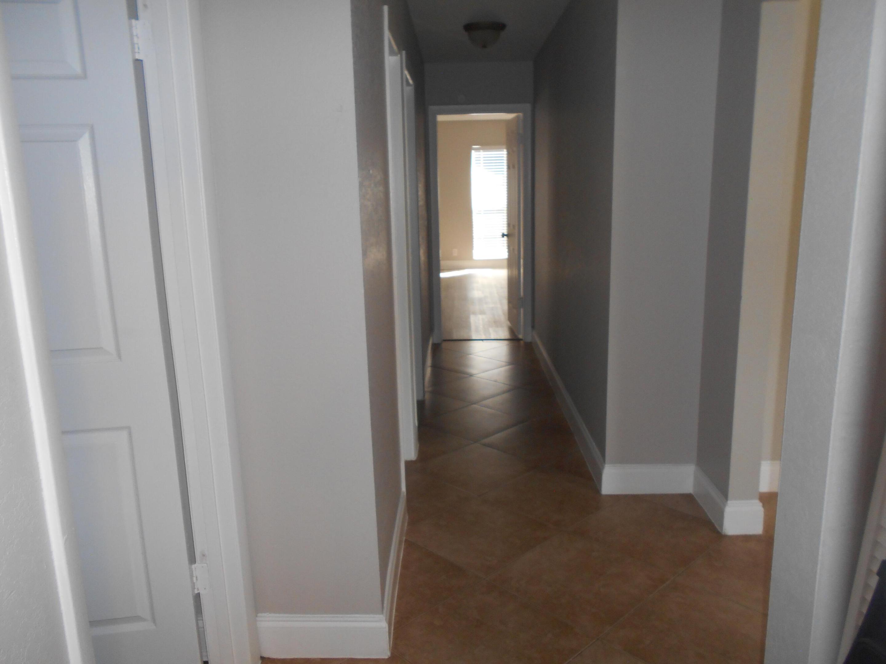 827 NW 87TH, Coral Springs FL 33071