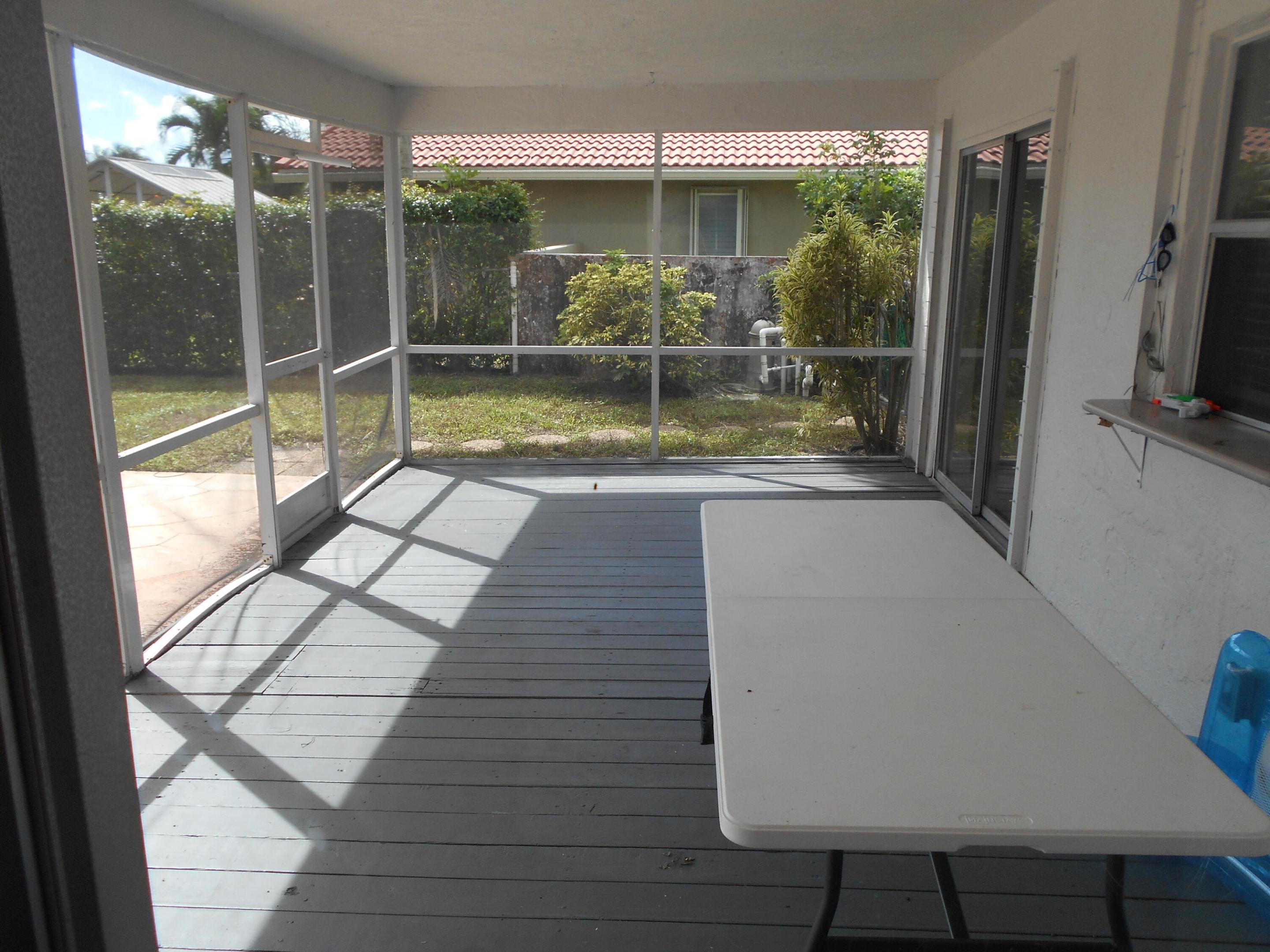 827 NW 87TH, Coral Springs FL 33071