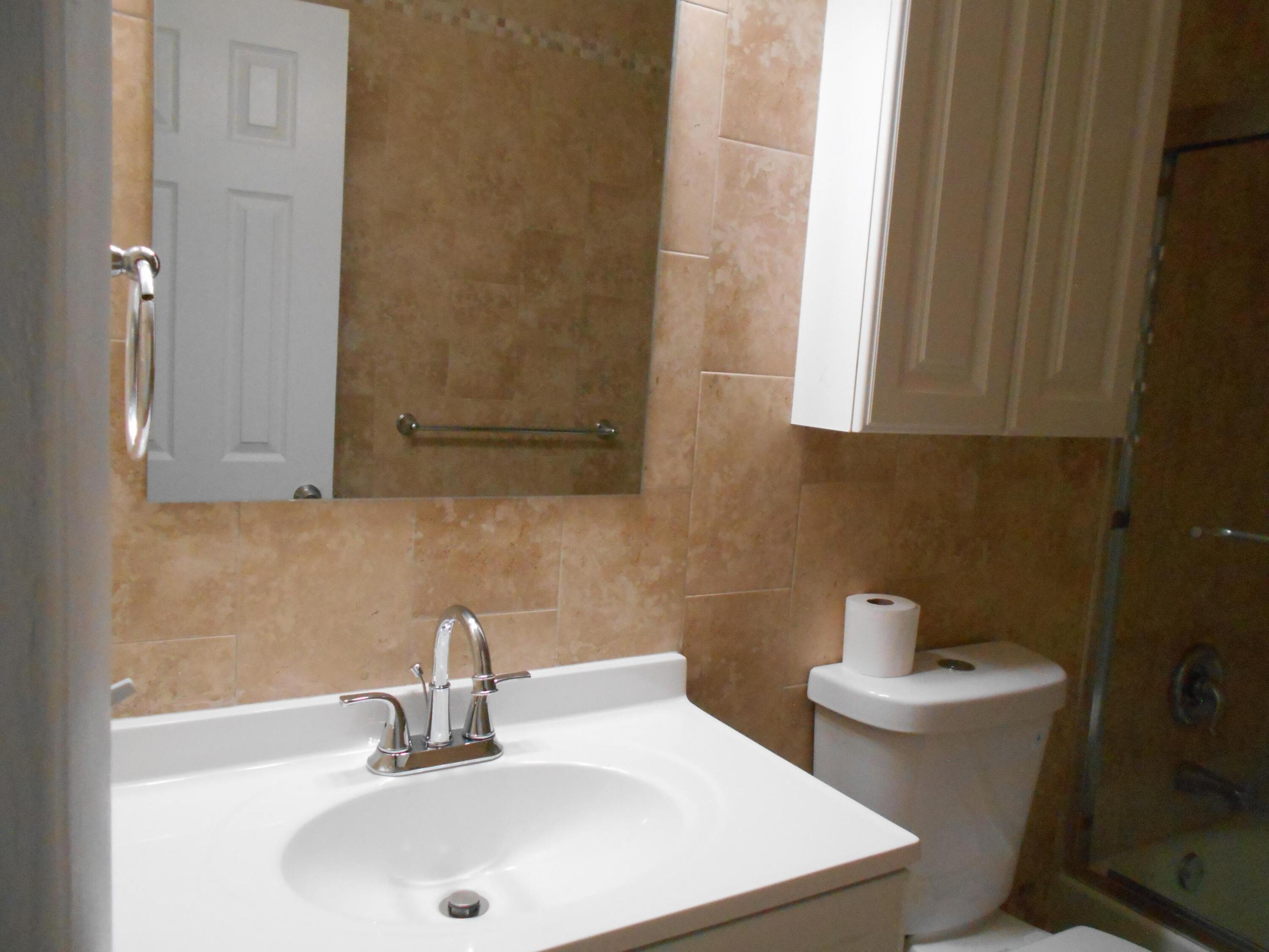 827 NW 87TH, Coral Springs FL 33071