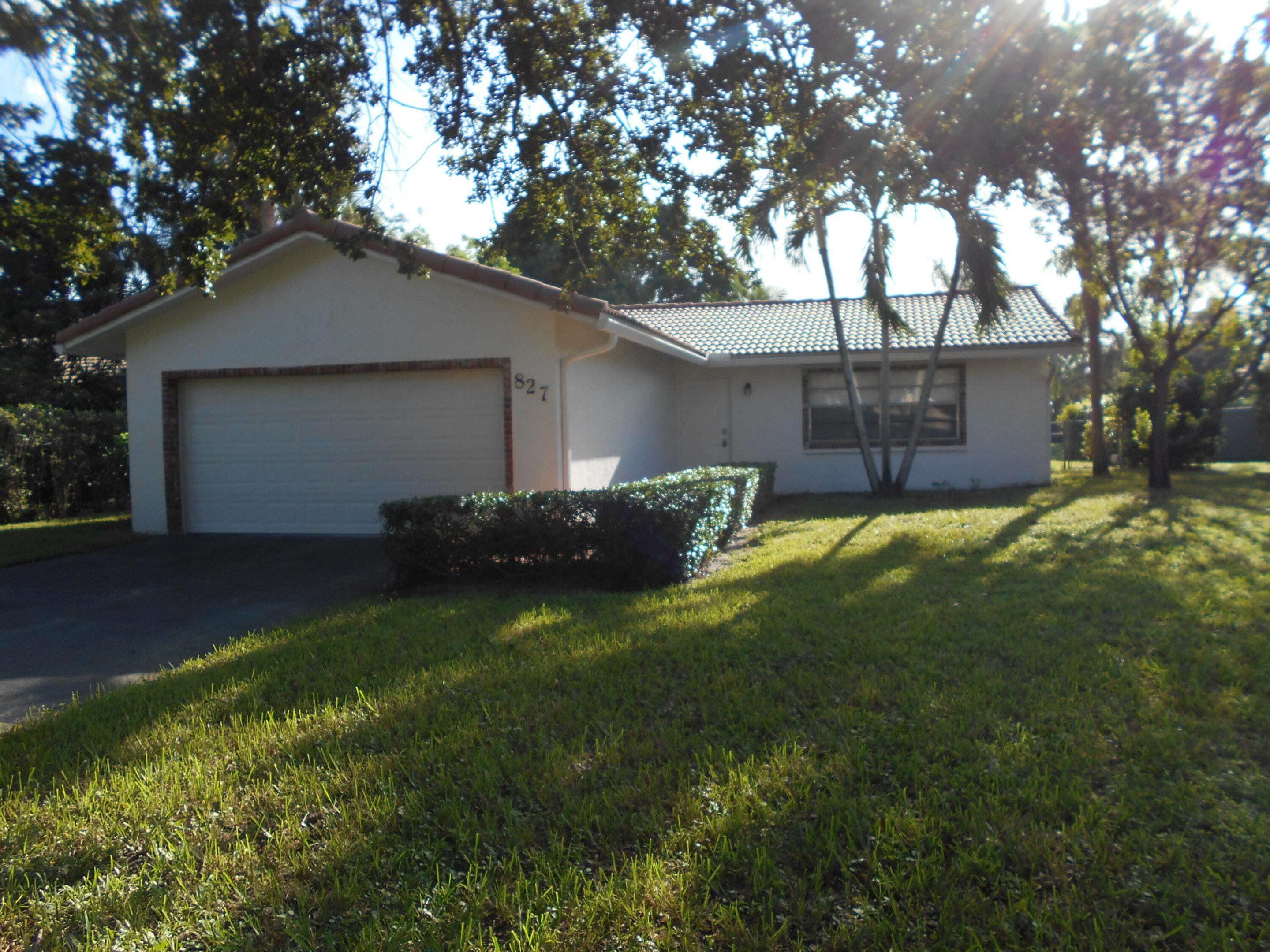 827 NW 87TH, Coral Springs FL 33071