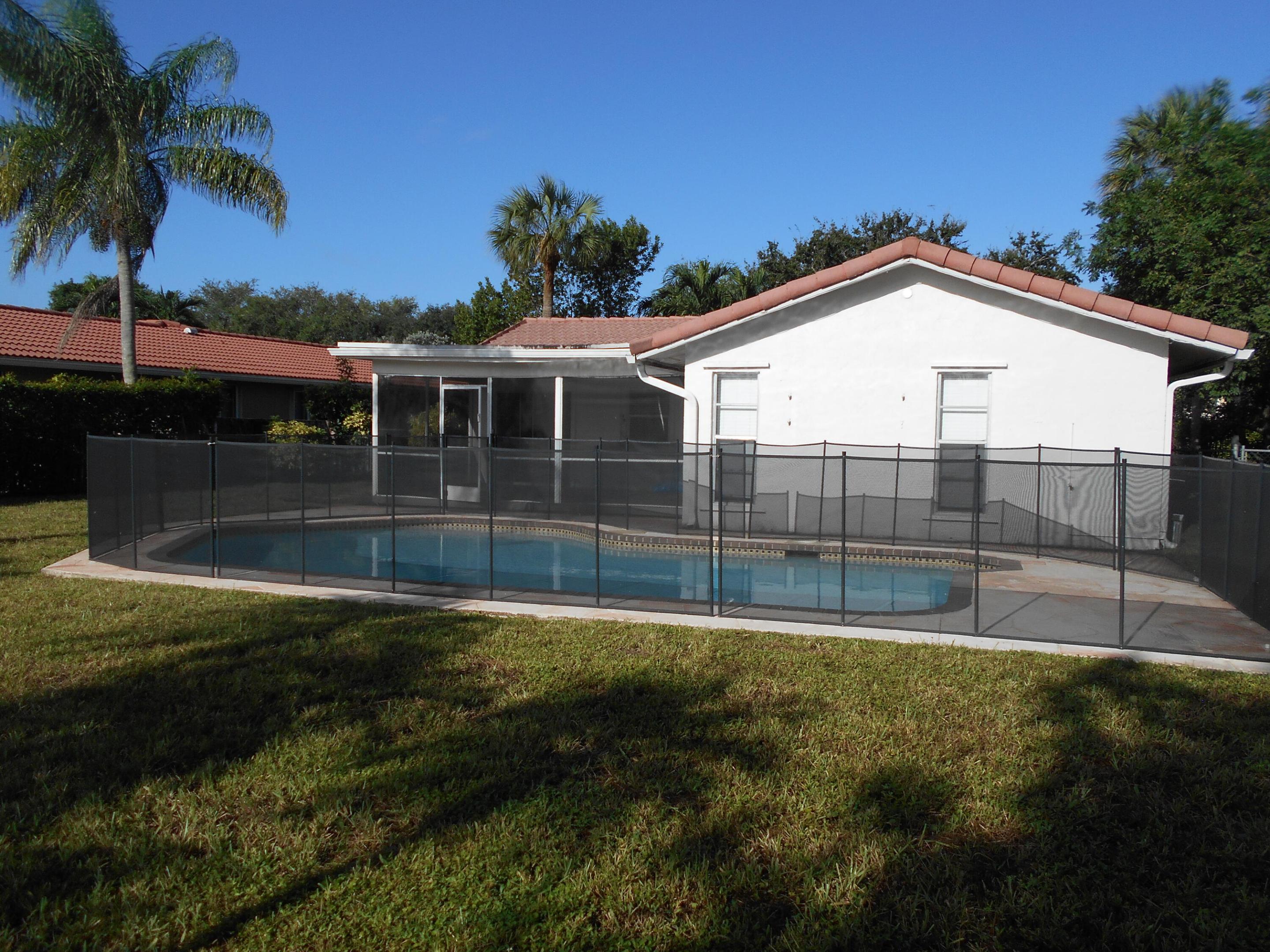 827 NW 87TH, Coral Springs FL 33071