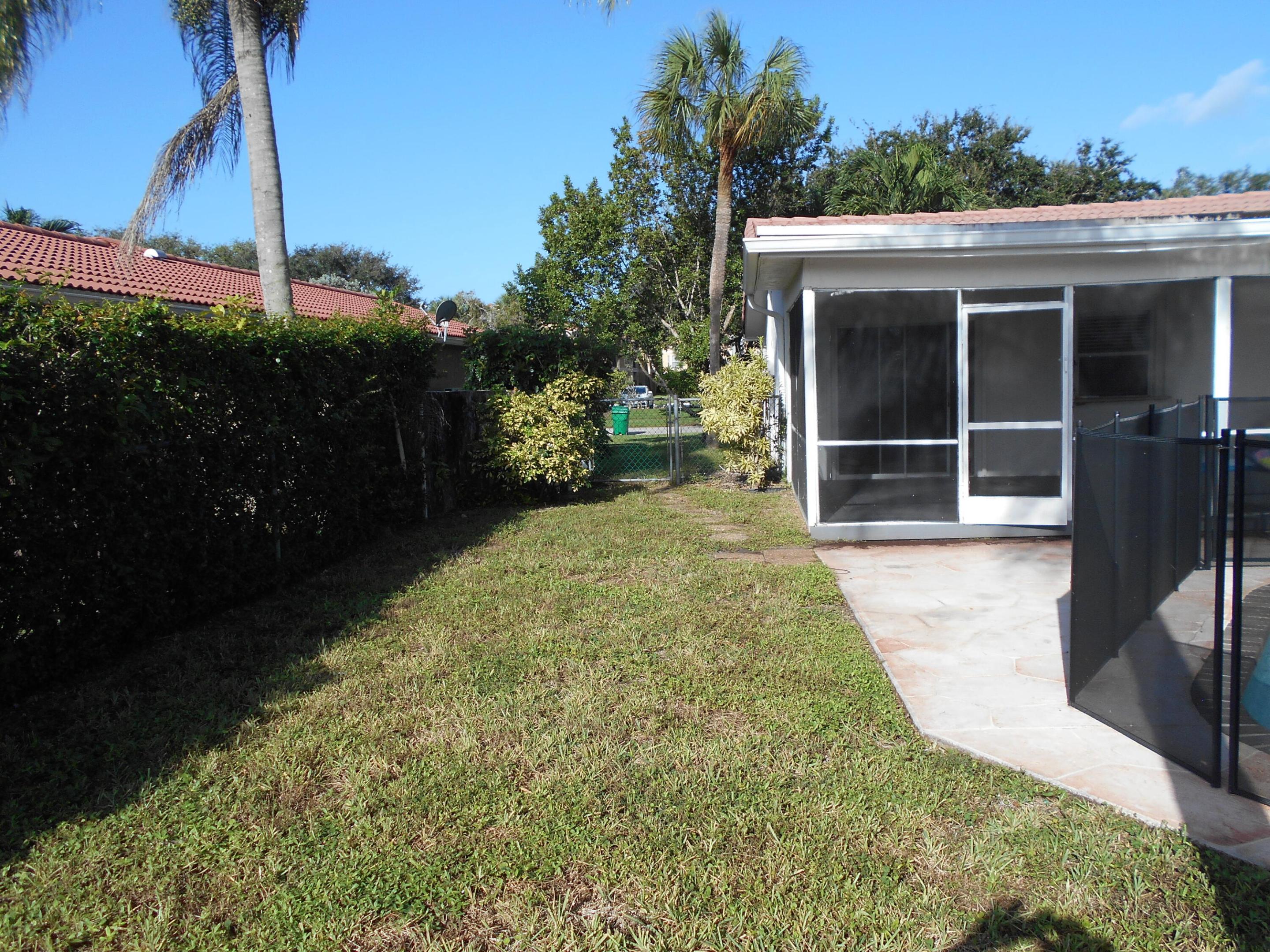 827 NW 87TH, Coral Springs FL 33071