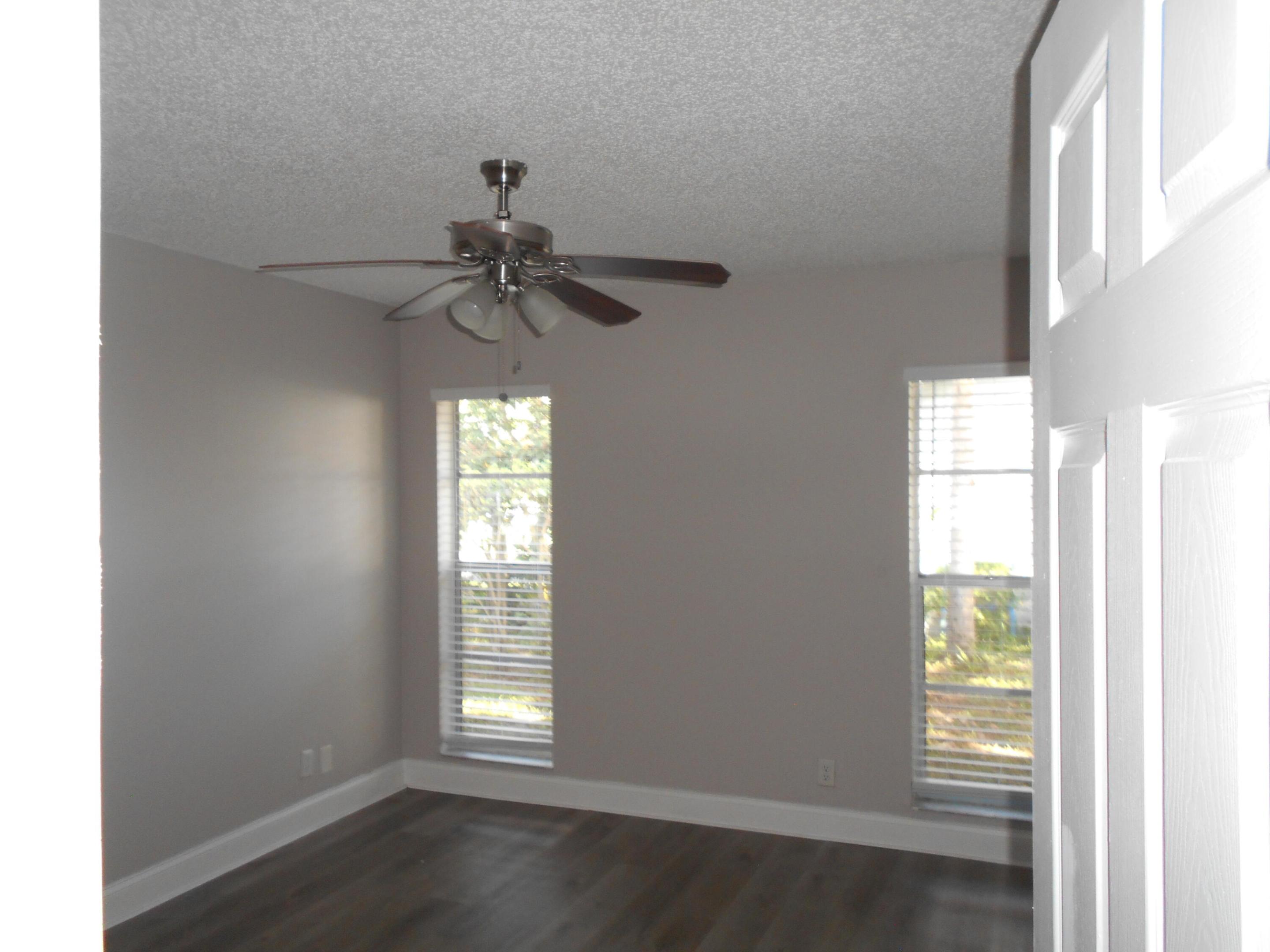 827 NW 87TH, Coral Springs FL 33071