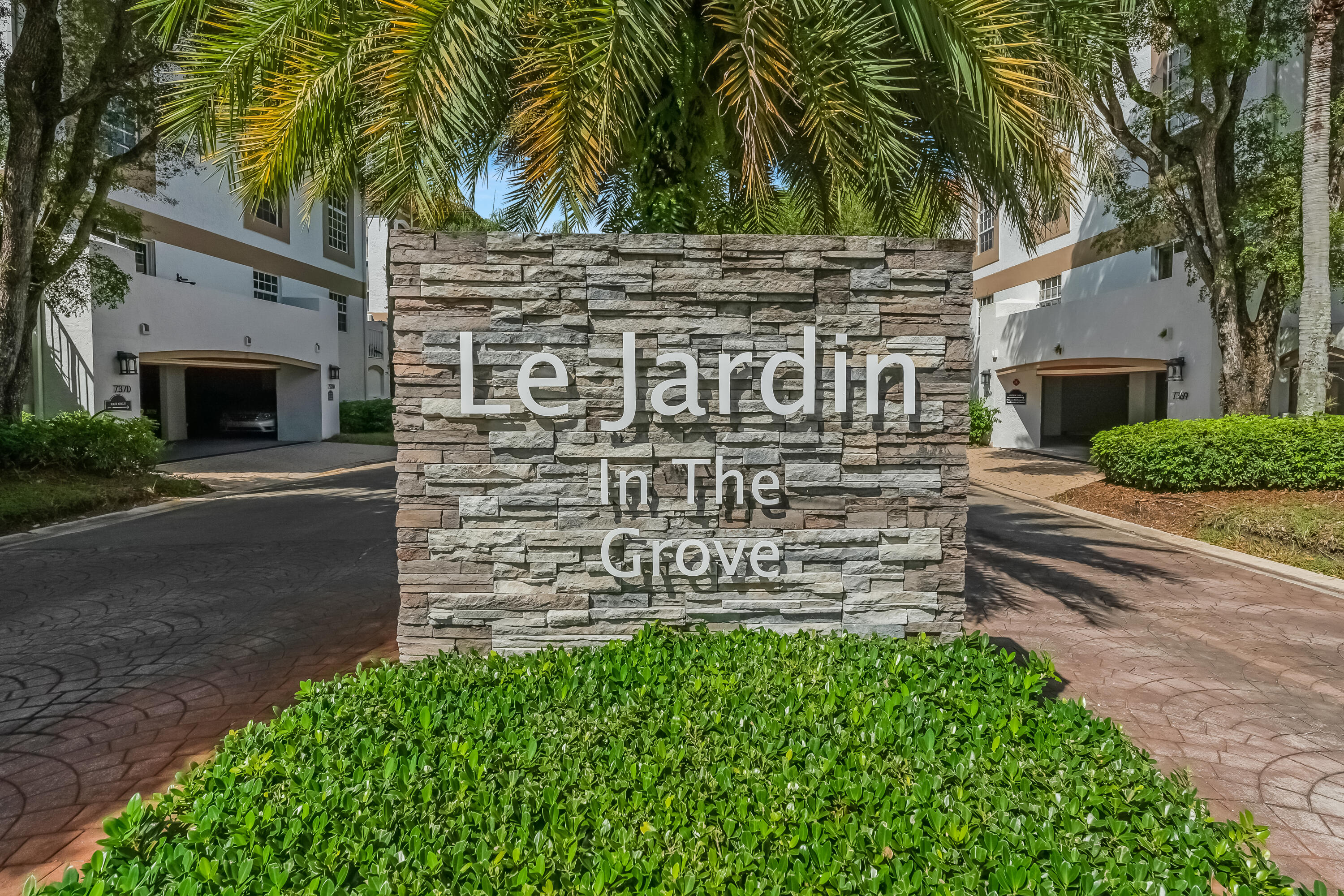 7370 Orangewood ##208, Boca Raton FL 33433