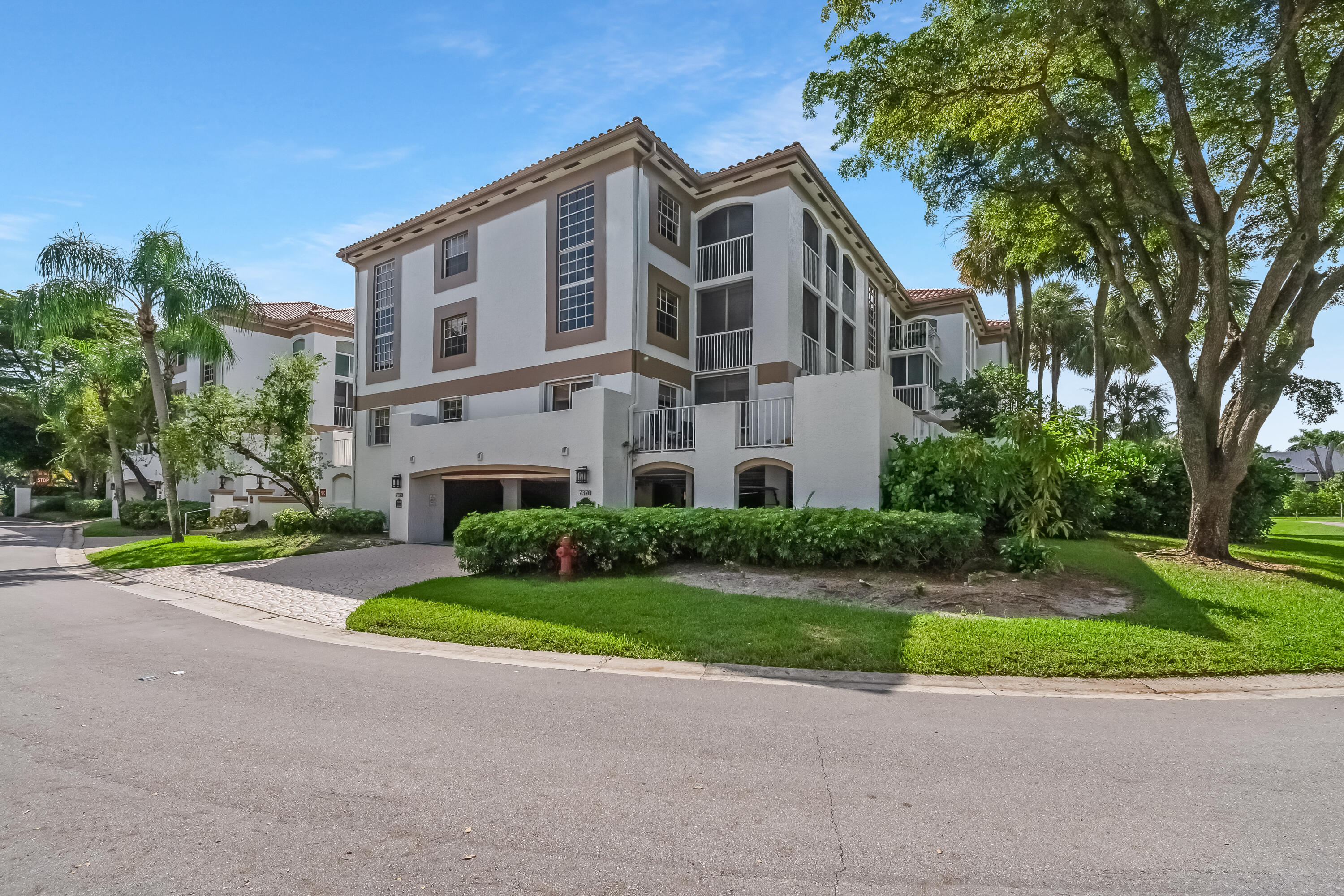 7370 Orangewood ##208, Boca Raton FL 33433