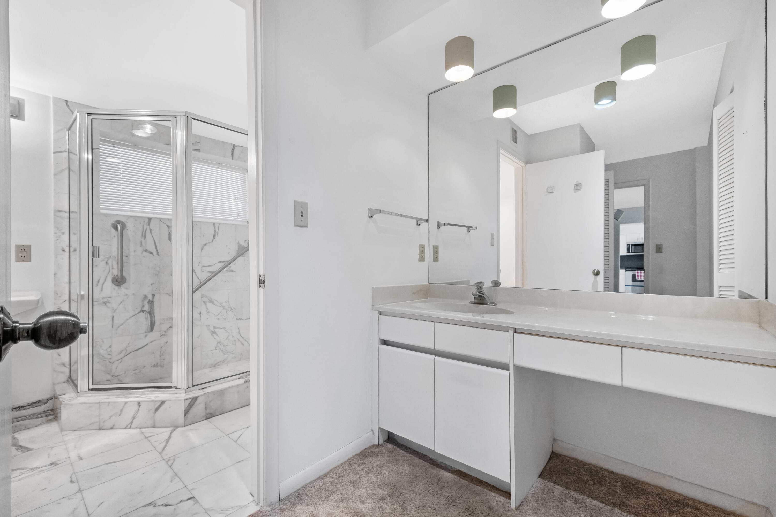 7370 Orangewood ##208, Boca Raton FL 33433