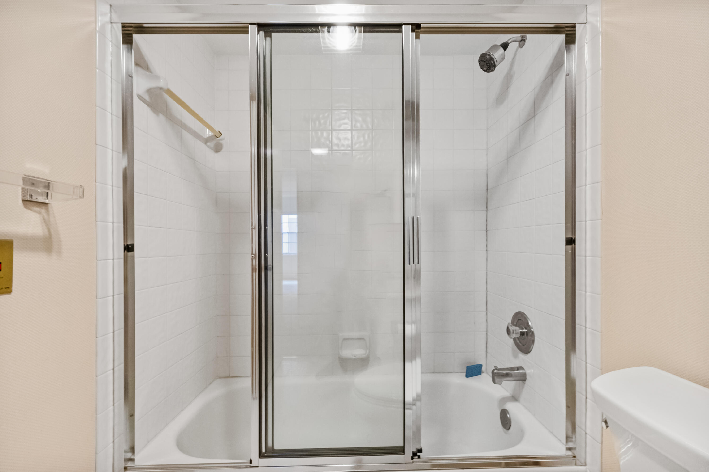 7370 Orangewood ##208, Boca Raton FL 33433
