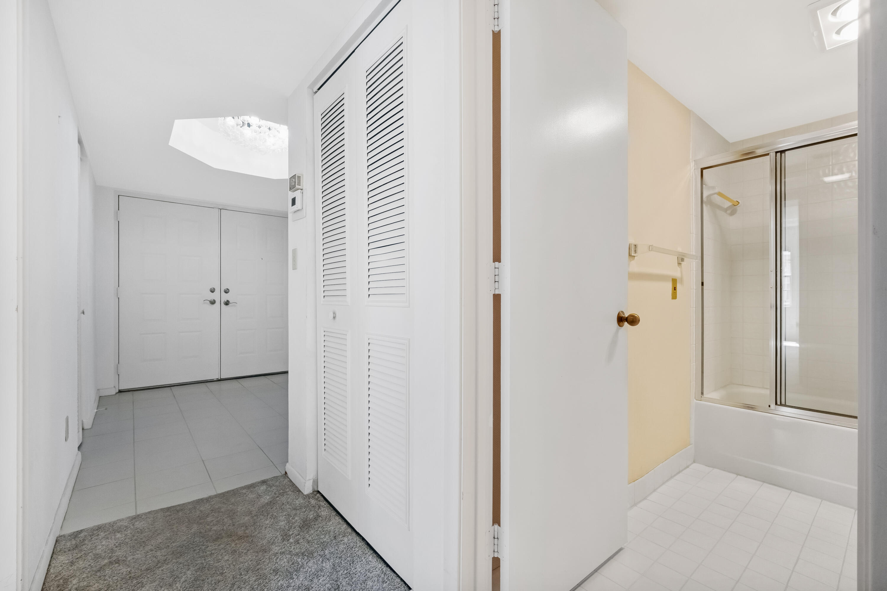 7370 Orangewood ##208, Boca Raton FL 33433