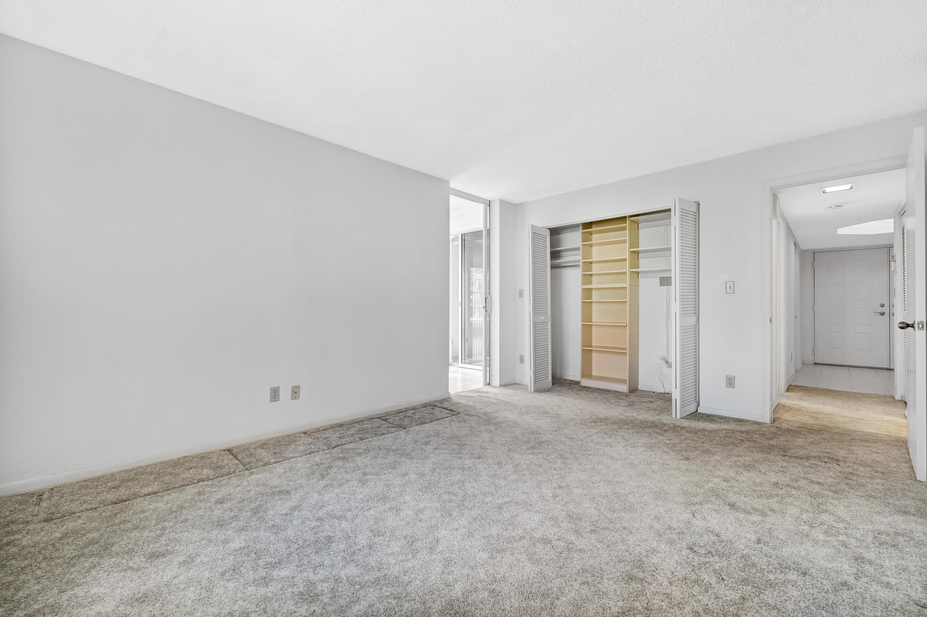 7370 Orangewood ##208, Boca Raton FL 33433