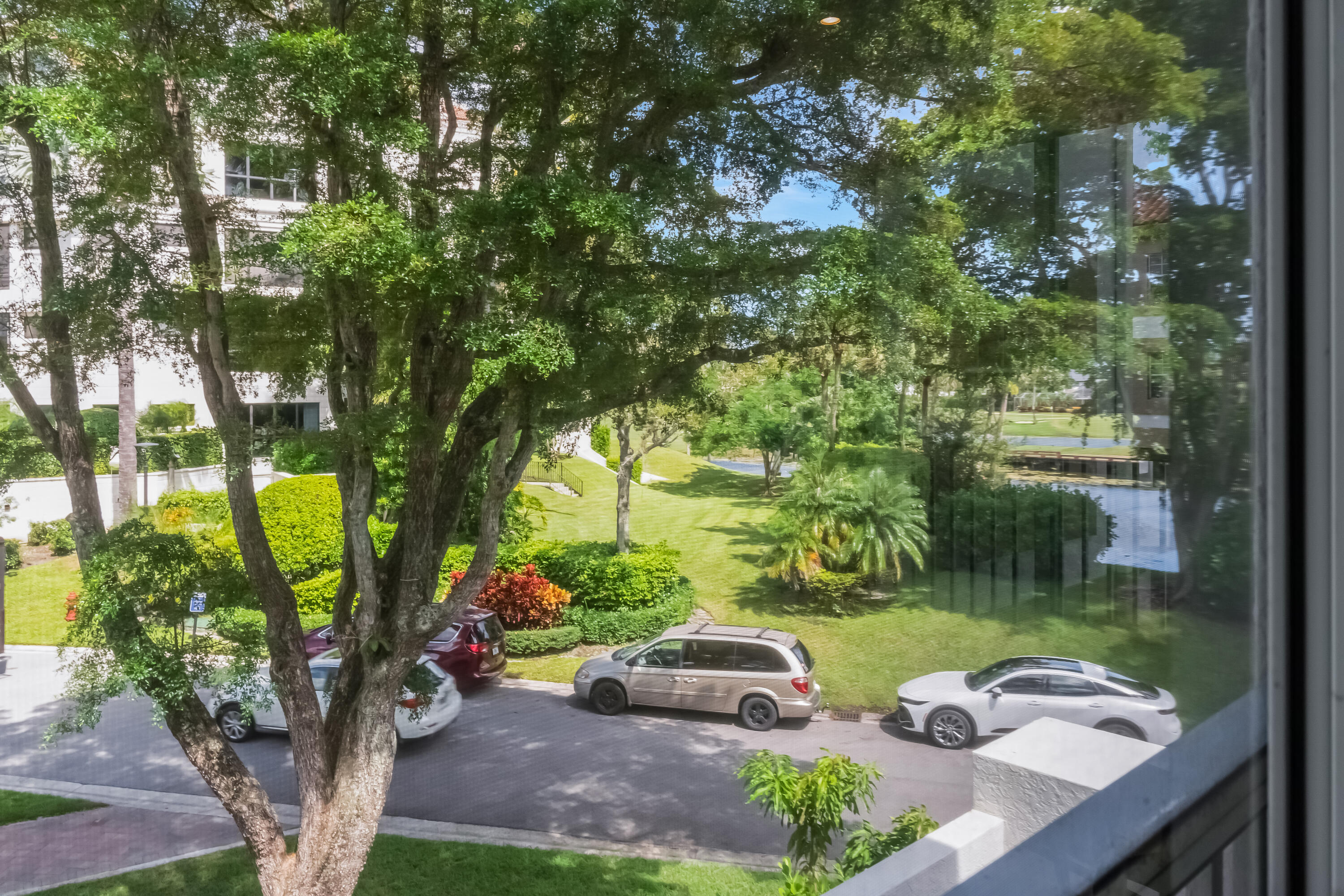 7370 Orangewood ##208, Boca Raton FL 33433