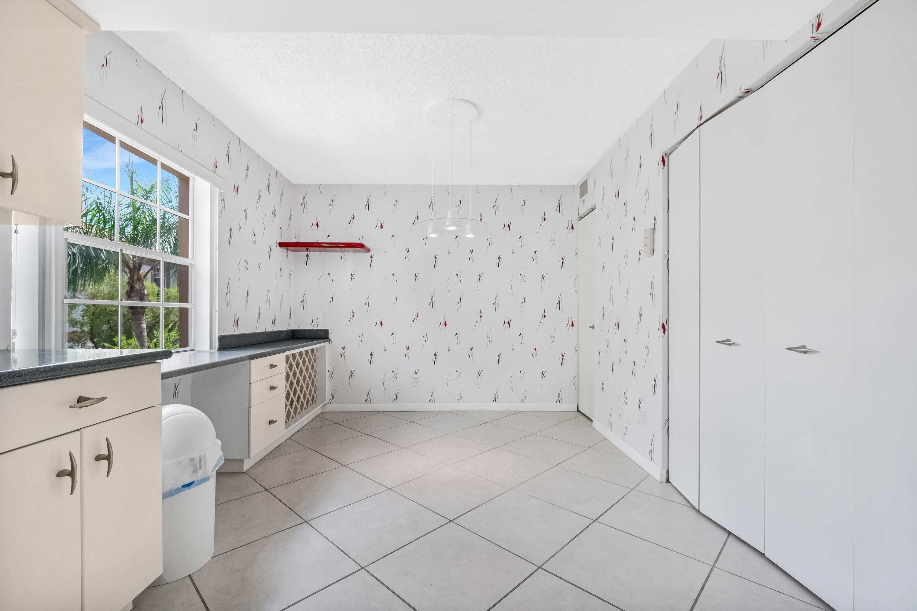 7370 Orangewood ##208, Boca Raton FL 33433