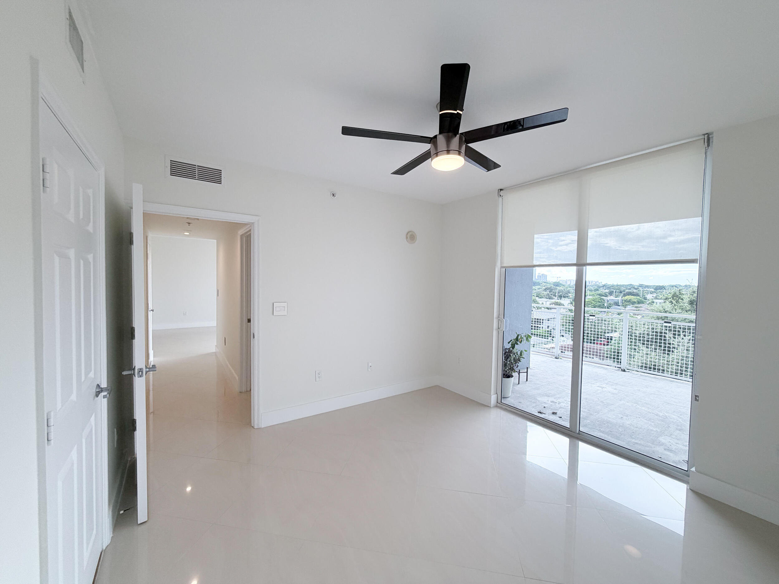 2600 SW 27TH #603, Miami FL 33133