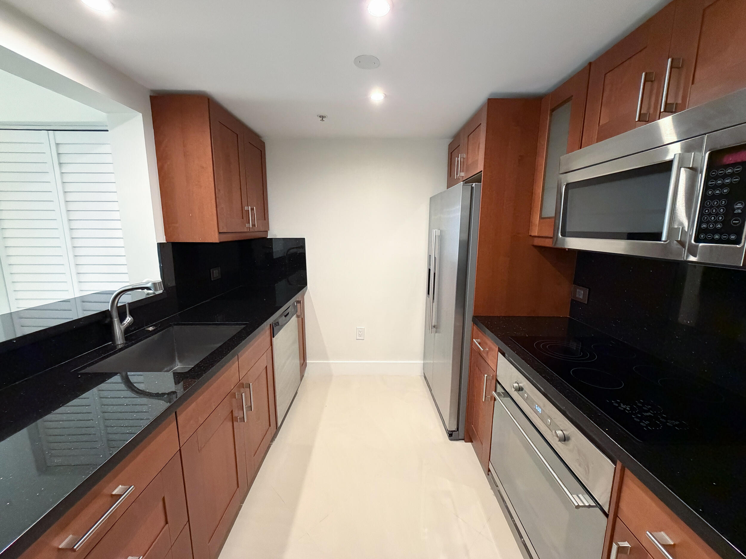 2600 SW 27TH #603, Miami FL 33133