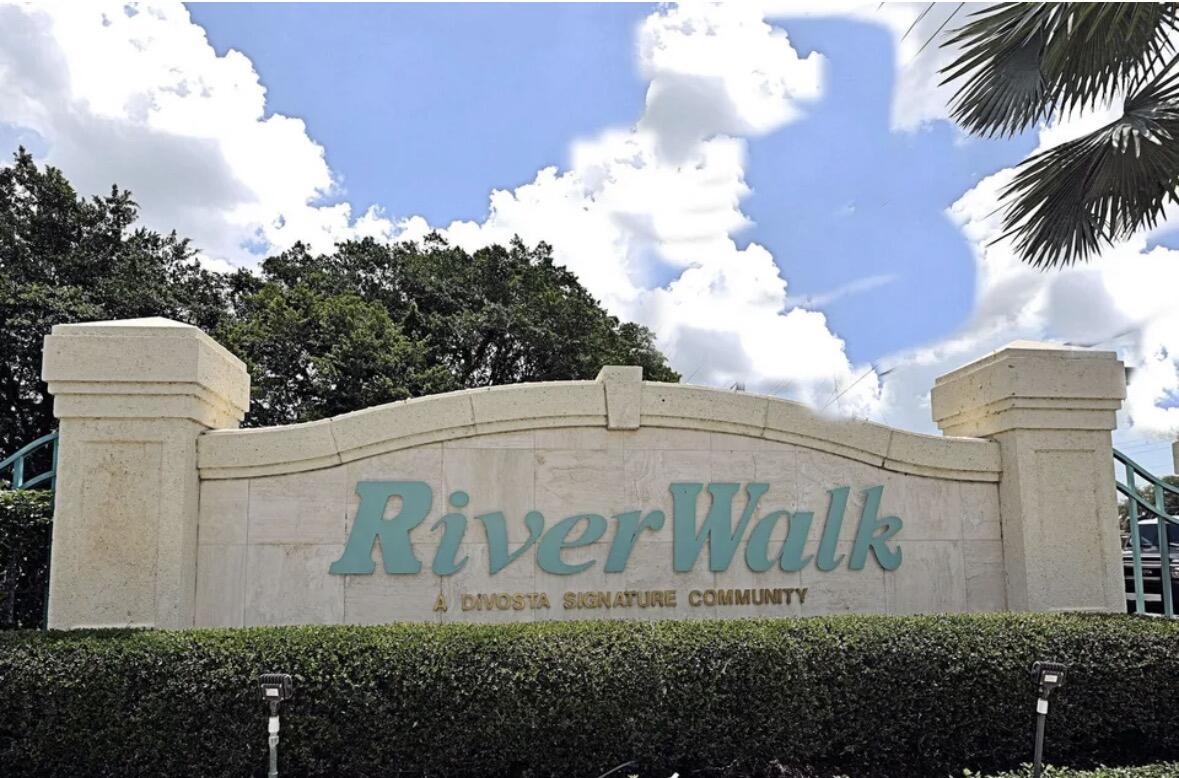 2006 Tigris, West Palm Beach FL 33411