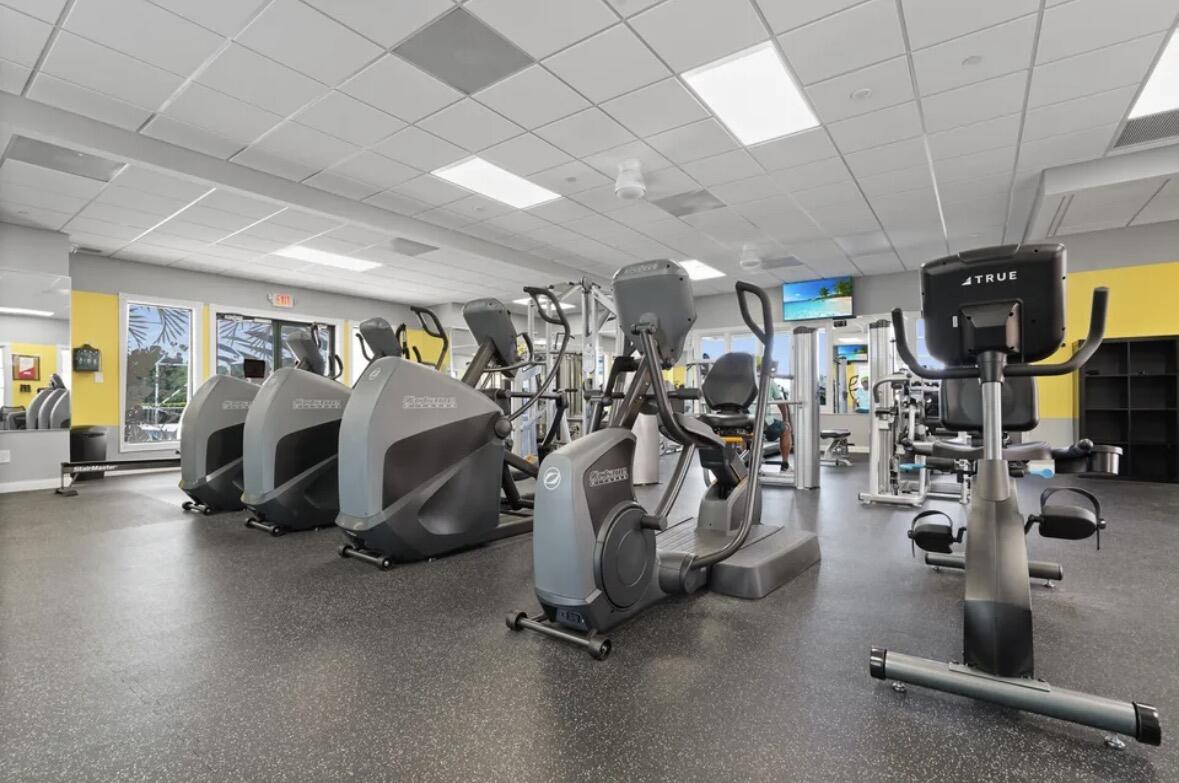 2006 Tigris, West Palm Beach FL 33411