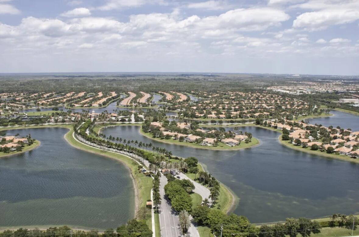 2006 Tigris, West Palm Beach FL 33411