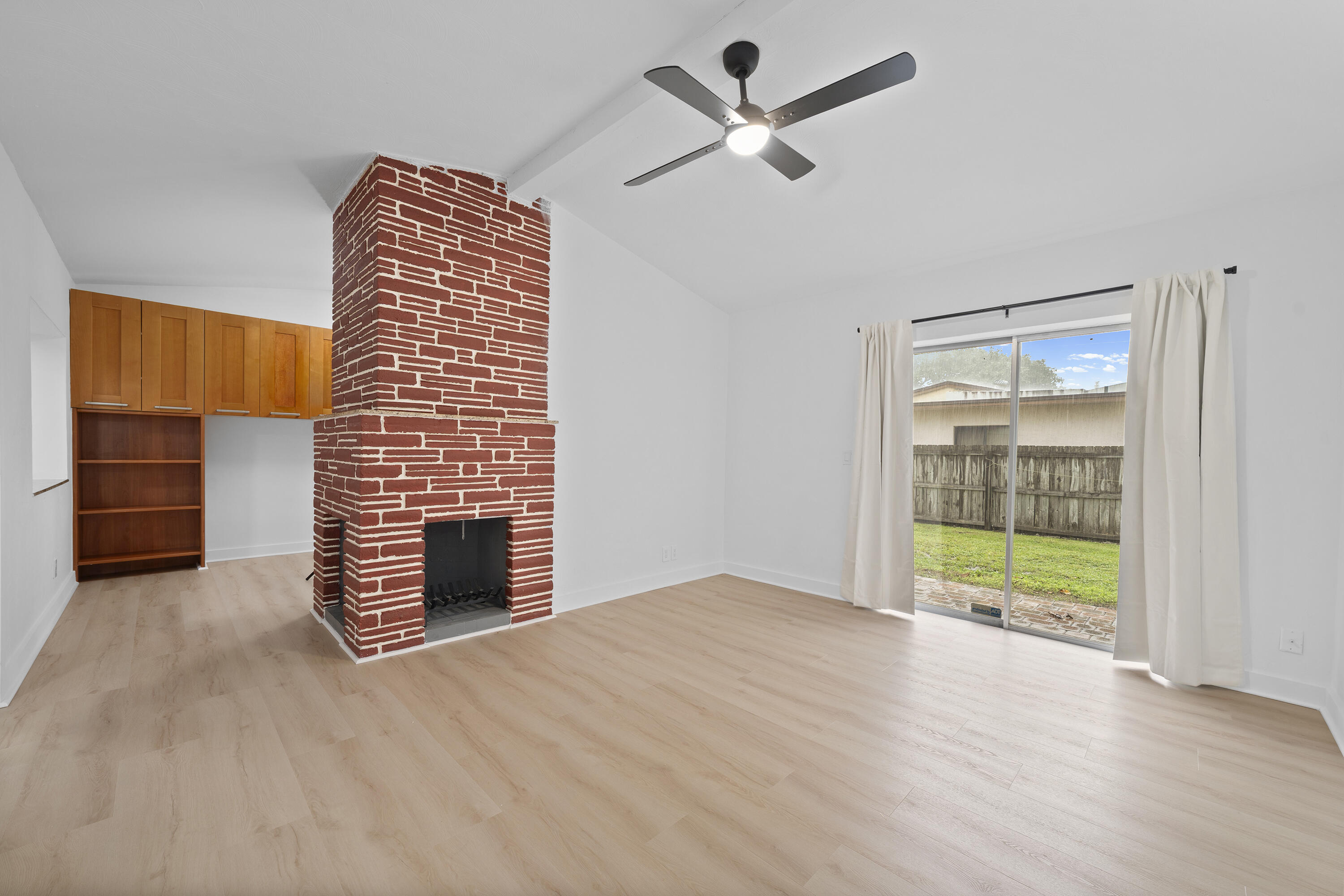 199 NW 9TH, Boca Raton FL 33432
